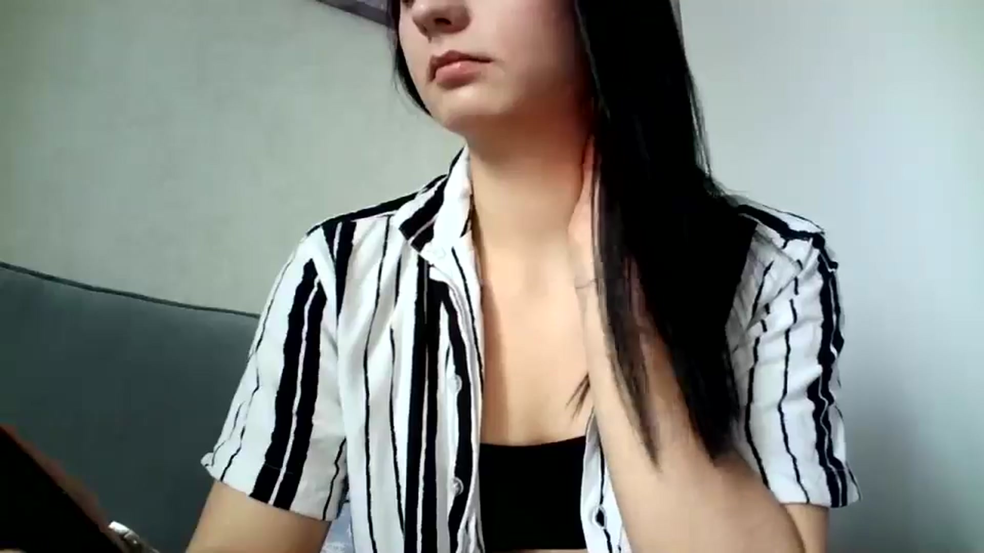 Gallery image thumbnail from mrs_L's myfreecams stream on, 03/05/2025, 12:19 image 2 of 20