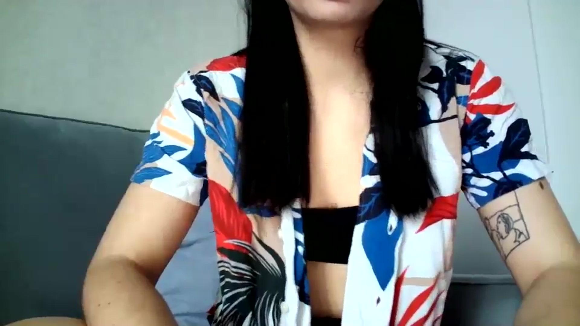 Gallery image thumbnail from mrs_L's myfreecams stream on, 03/12/2025, 09:39 image 5 of 20
