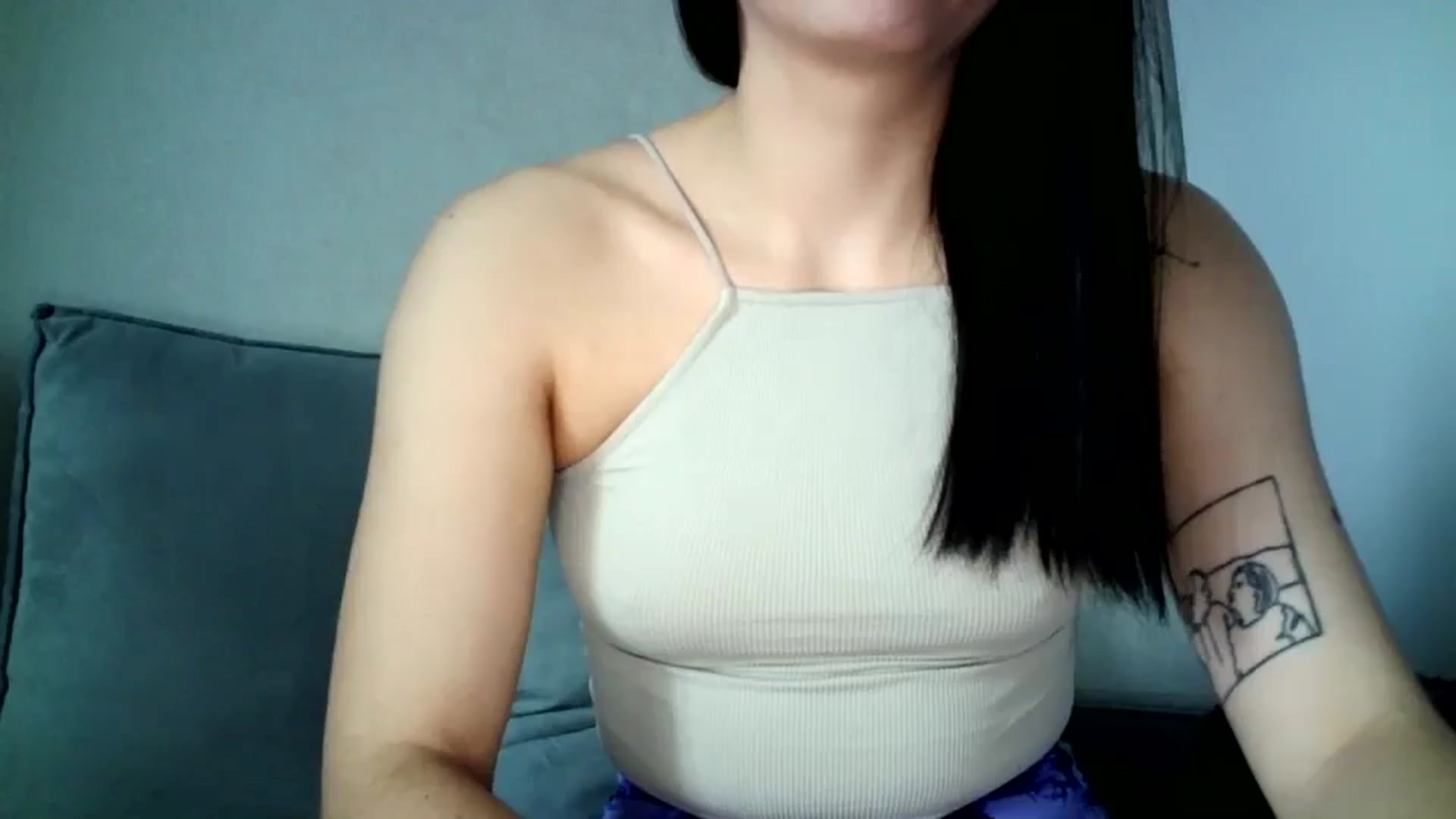 Gallery image thumbnail from mrs_L's myfreecams stream on, 03/19/2025, 10:00 image 18 of 20