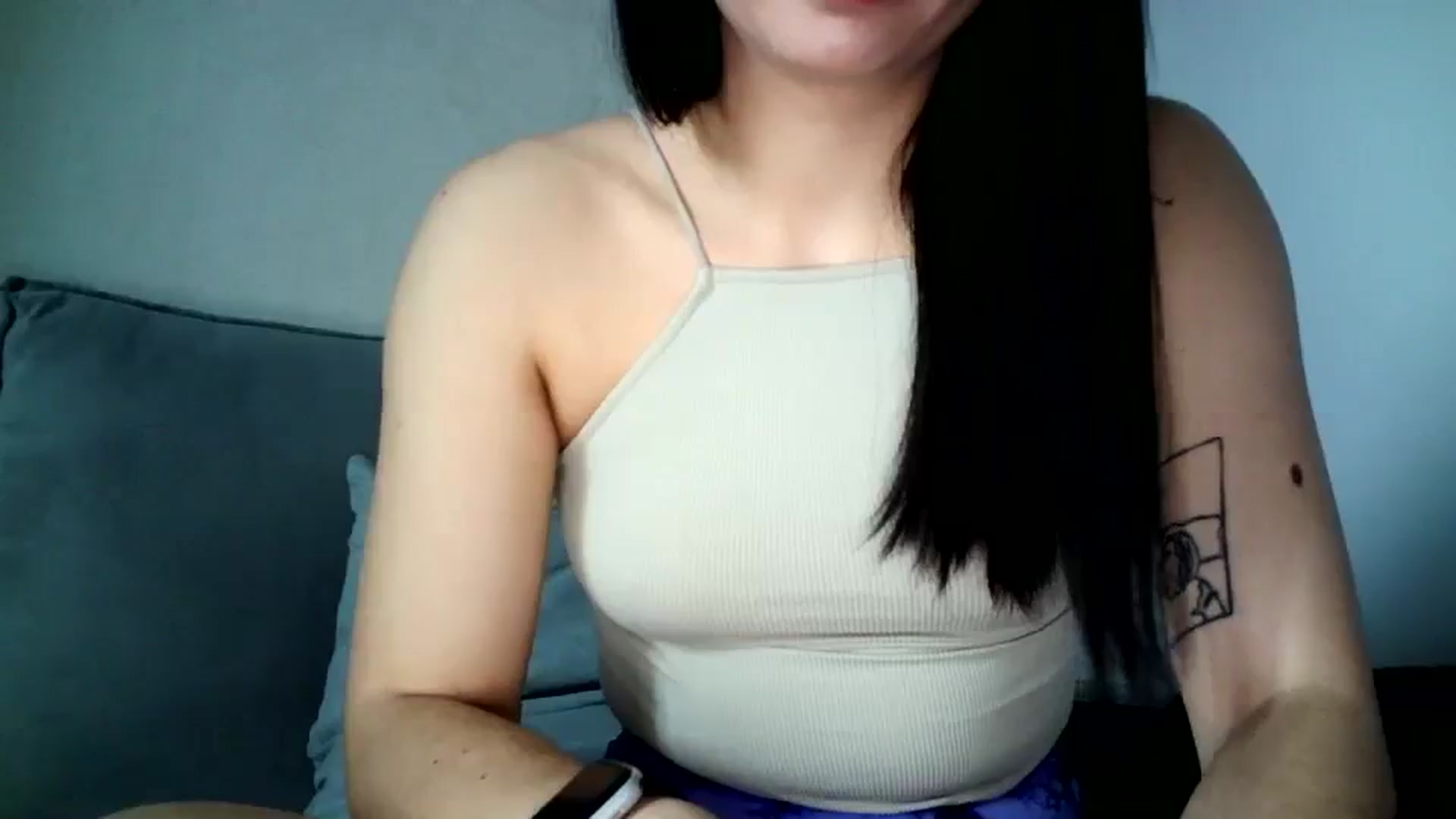 Gallery image thumbnail from mrs_L's myfreecams stream on, 03/19/2025, 10:00 image 8 of 20