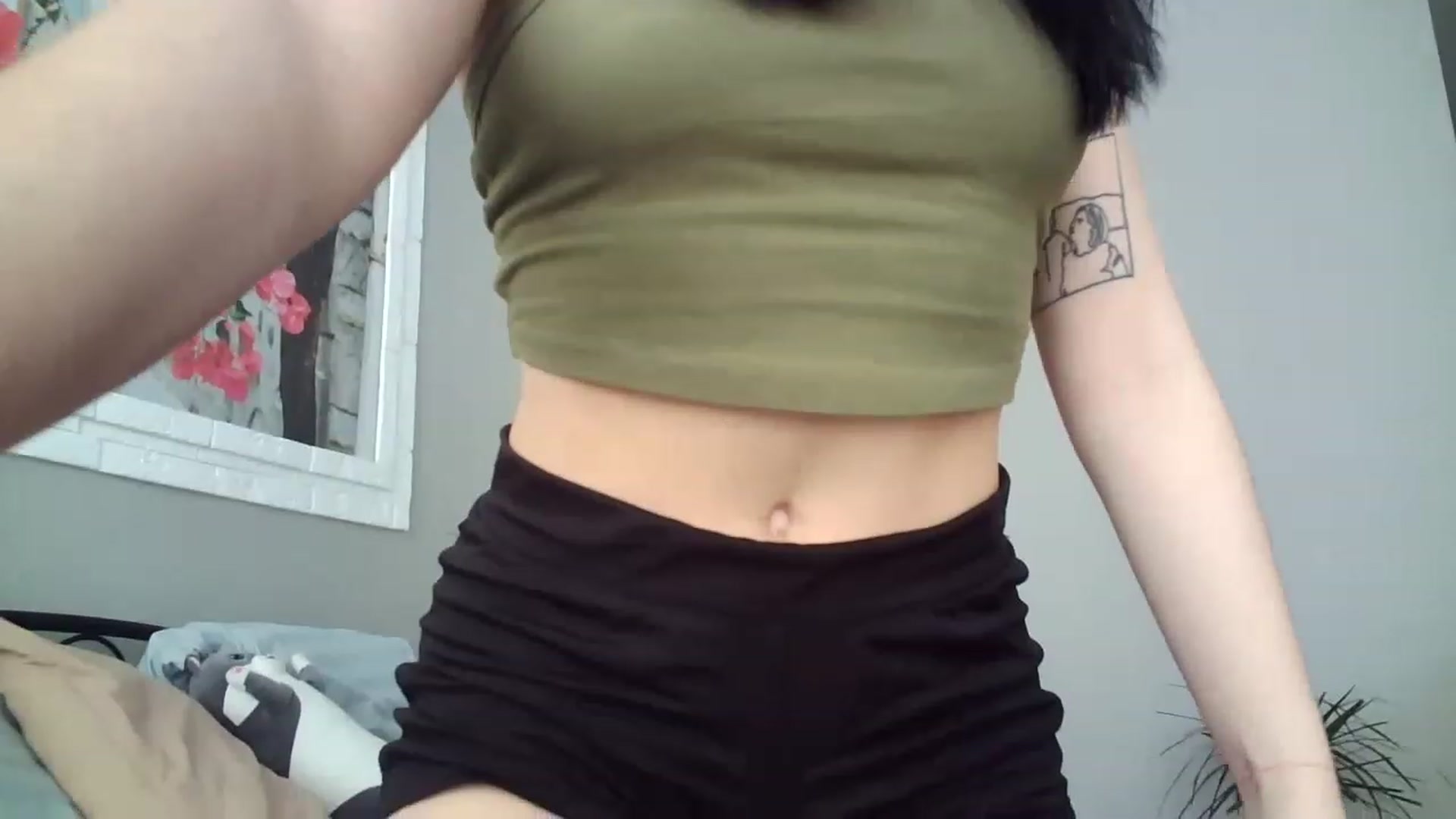 Gallery image thumbnail from mrs_lolly's myfreecams stream on, 03/21/2023, 11:09 image 9 of 20