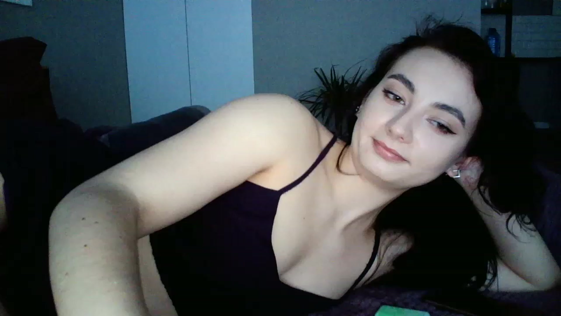 Gallery image thumbnail from mrs_lolly's myfreecams stream on, 03/27/2023, 15:41 image 13 of 20