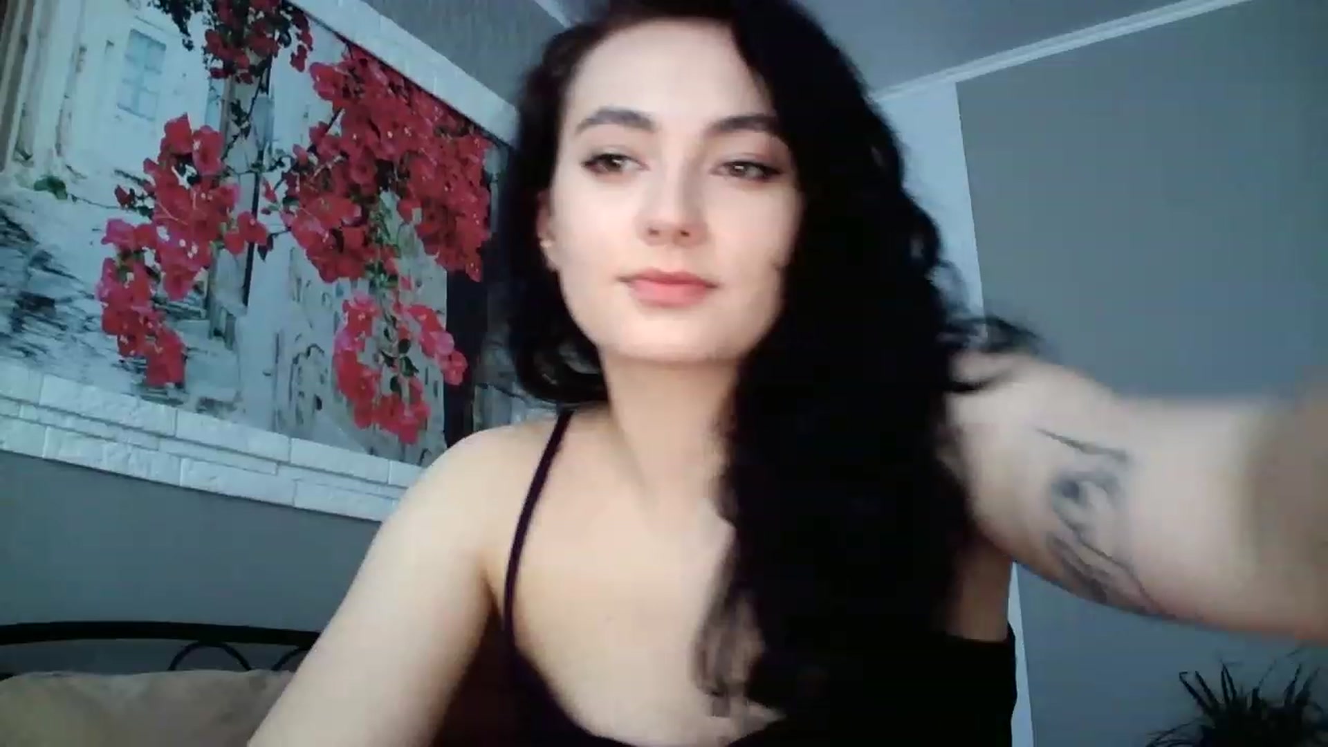 Gallery image thumbnail from mrs_lolly's myfreecams stream on, 03/27/2023, 15:41 image 16 of 20
