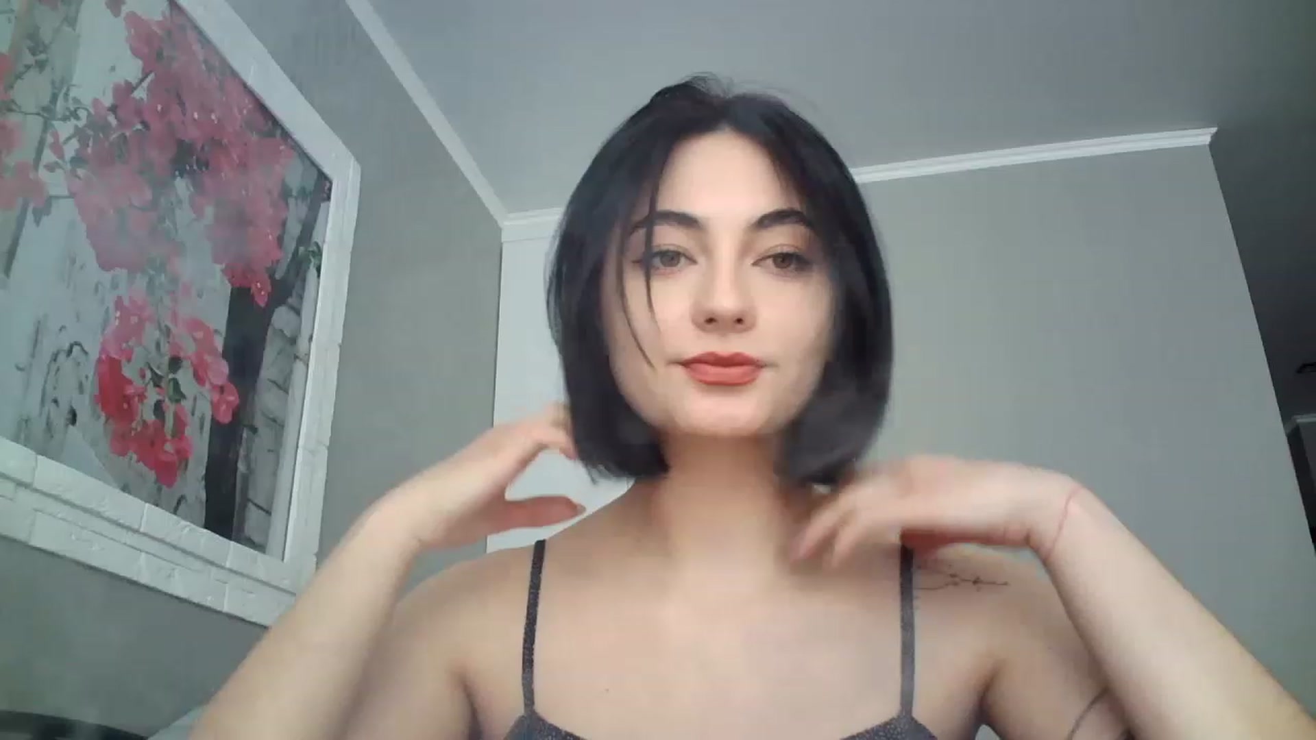 Gallery image thumbnail from mrs_lolly's myfreecams stream on, 04/18/2023, 11:15 image 7 of 20