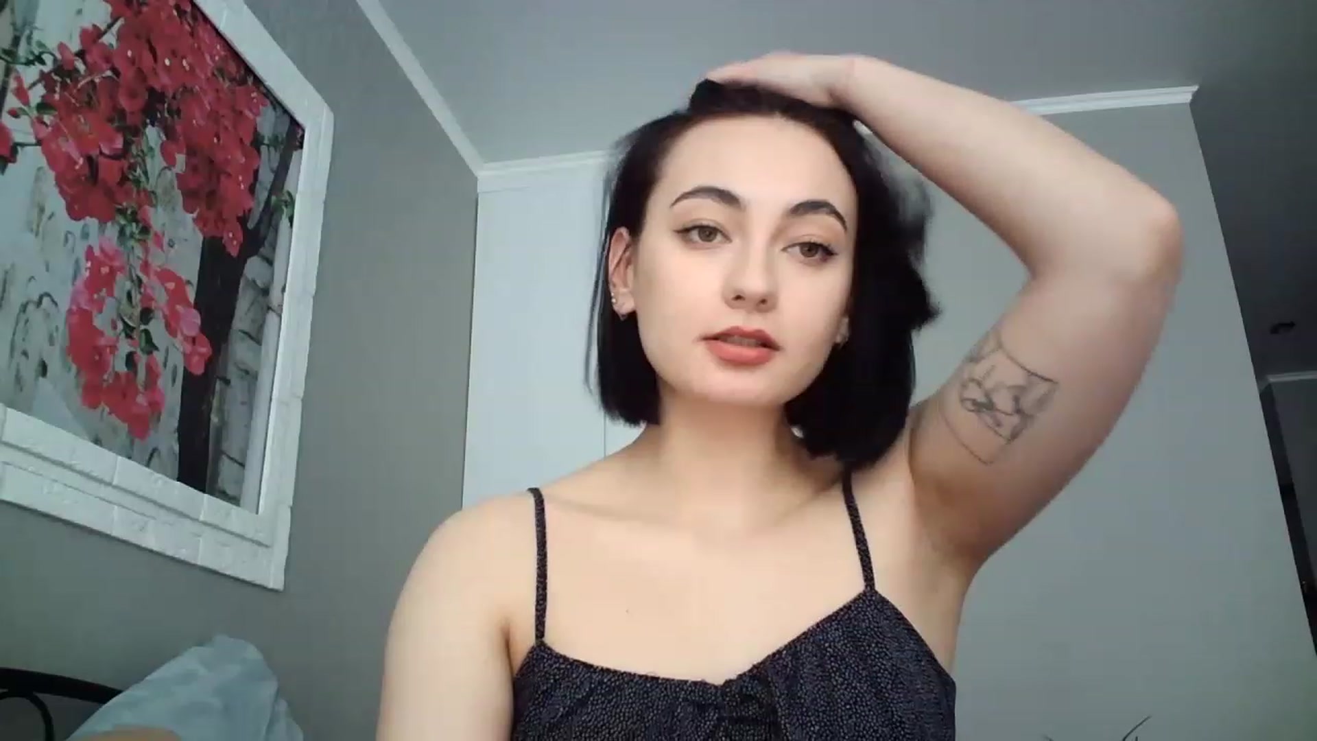 Gallery image thumbnail from mrs_lolly's myfreecams stream on, 04/18/2023, 11:15 image 12 of 20