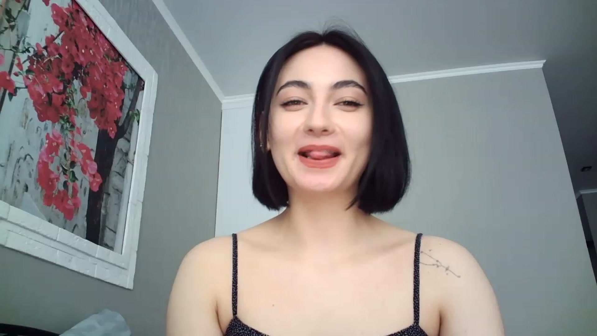 Gallery image thumbnail from mrs_lolly's myfreecams stream on, 04/18/2023, 11:15 image 9 of 20