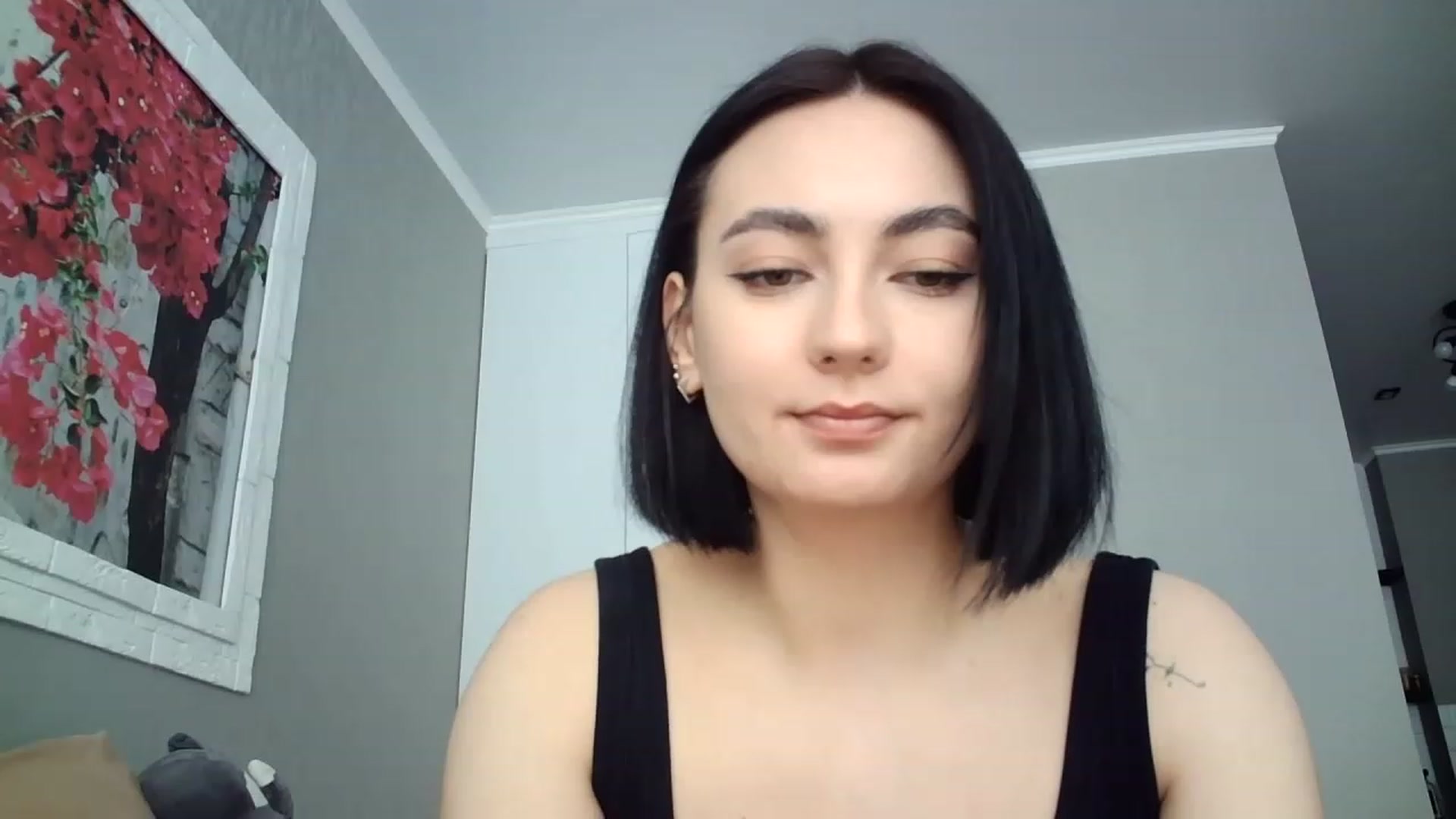Gallery image thumbnail from mrs_lolly's myfreecams stream on, 04/24/2023, 10:34 image 8 of 20