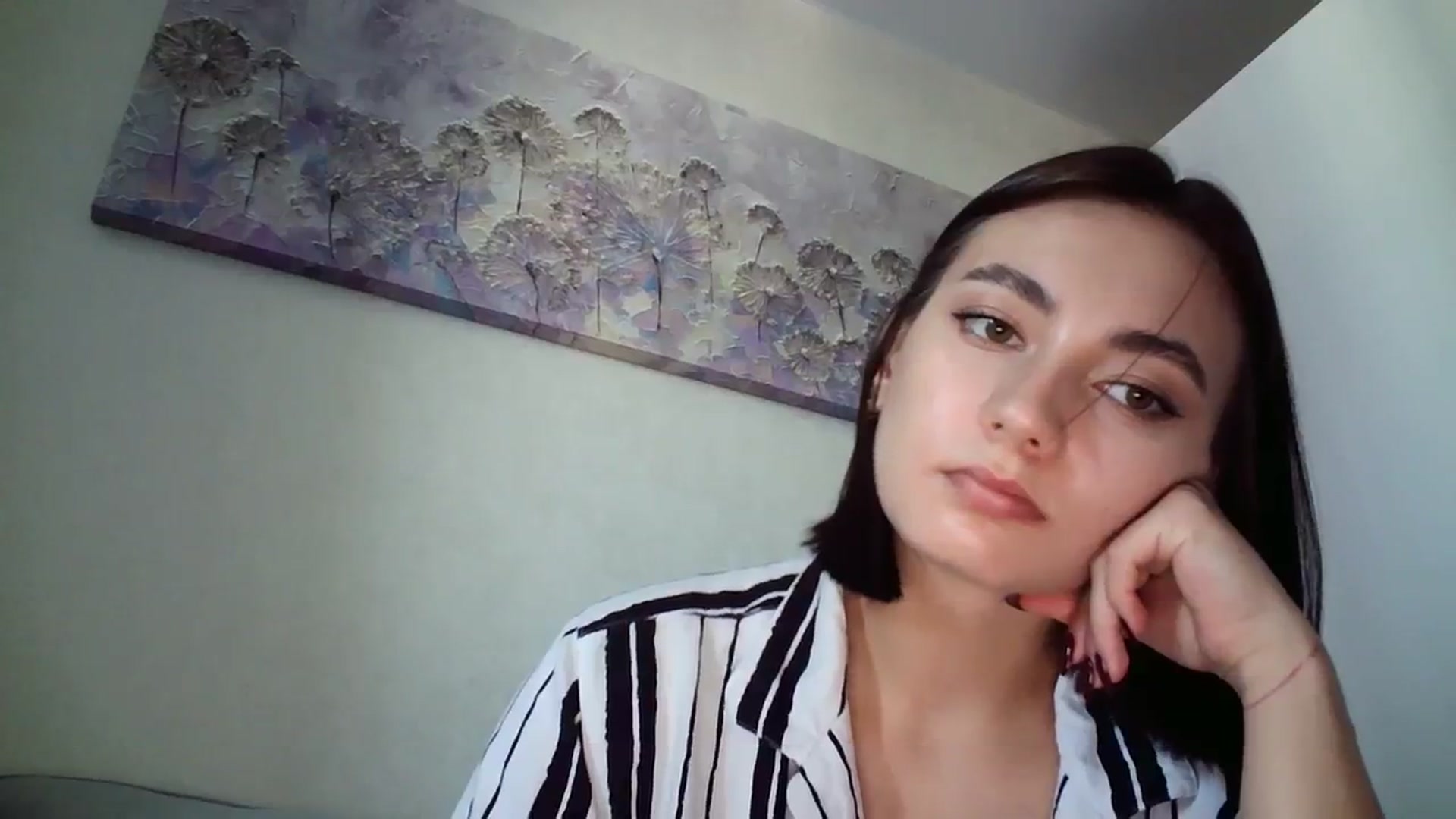 Gallery image thumbnail from mrs_lolly's myfreecams stream on, 08/01/2023, 13:10 image 15 of 20