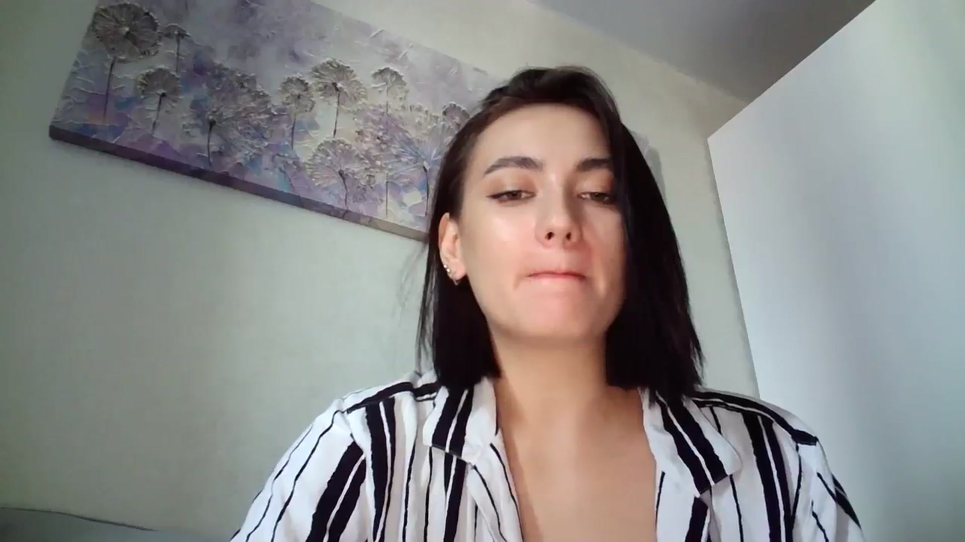 Gallery image thumbnail from mrs_lolly's myfreecams stream on, 08/01/2023, 13:10 image 7 of 20