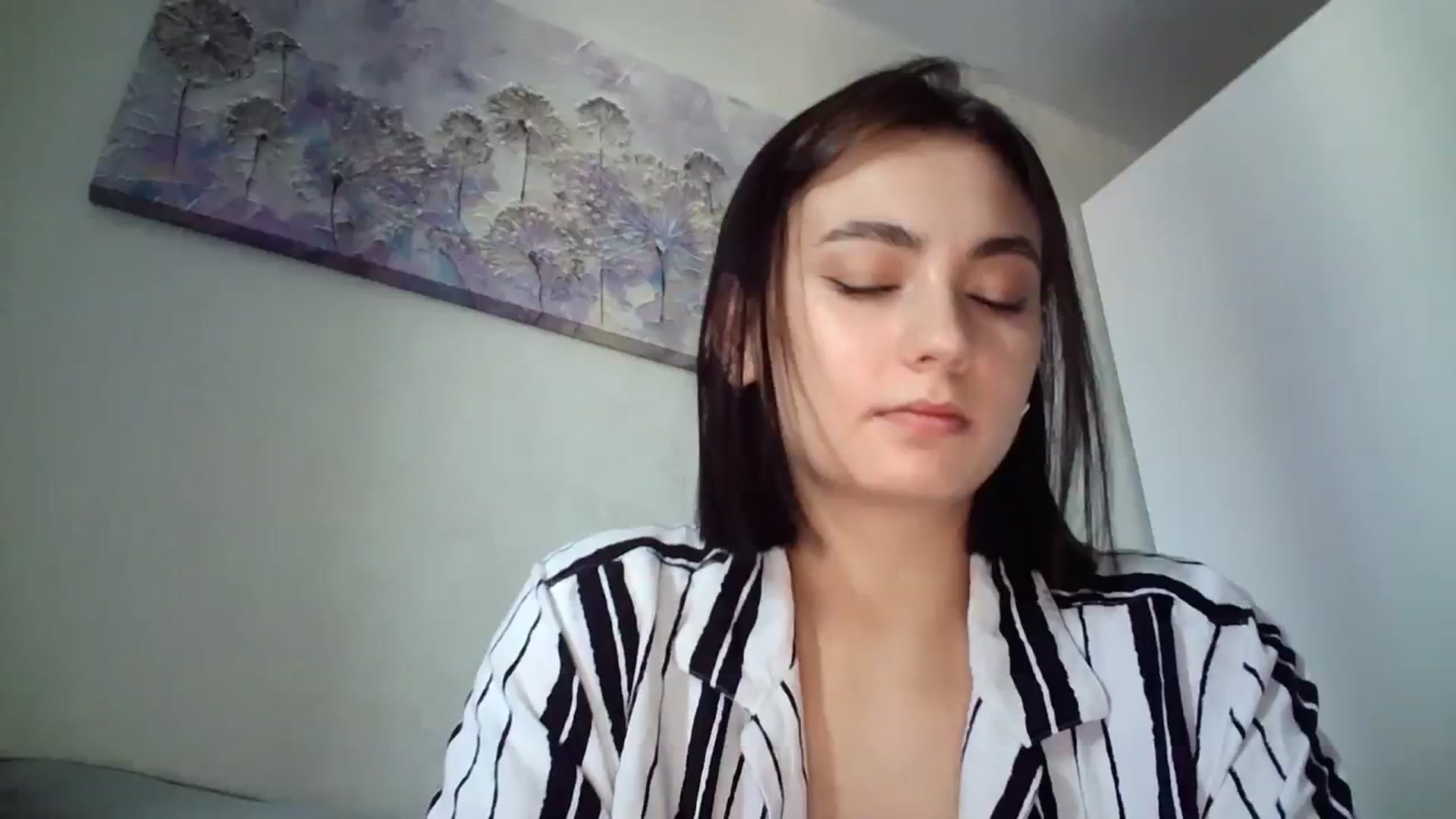Gallery image thumbnail from mrs_lolly's myfreecams stream on, 08/01/2023, 13:10 image 1 of 20