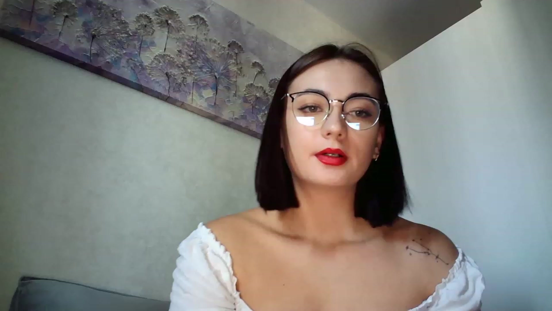 Gallery image thumbnail from mrs_lolly's myfreecams stream on, 08/09/2023, 10:17 image 19 of 20