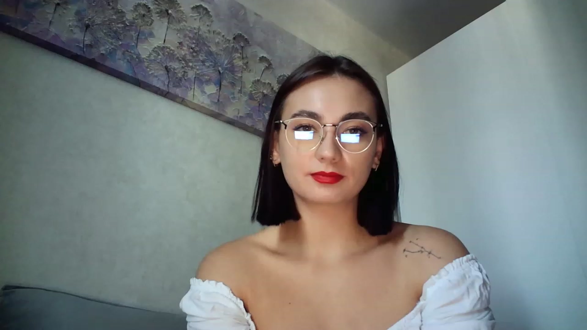 Gallery image thumbnail from mrs_lolly's myfreecams stream on, 08/09/2023, 10:17 image 2 of 20