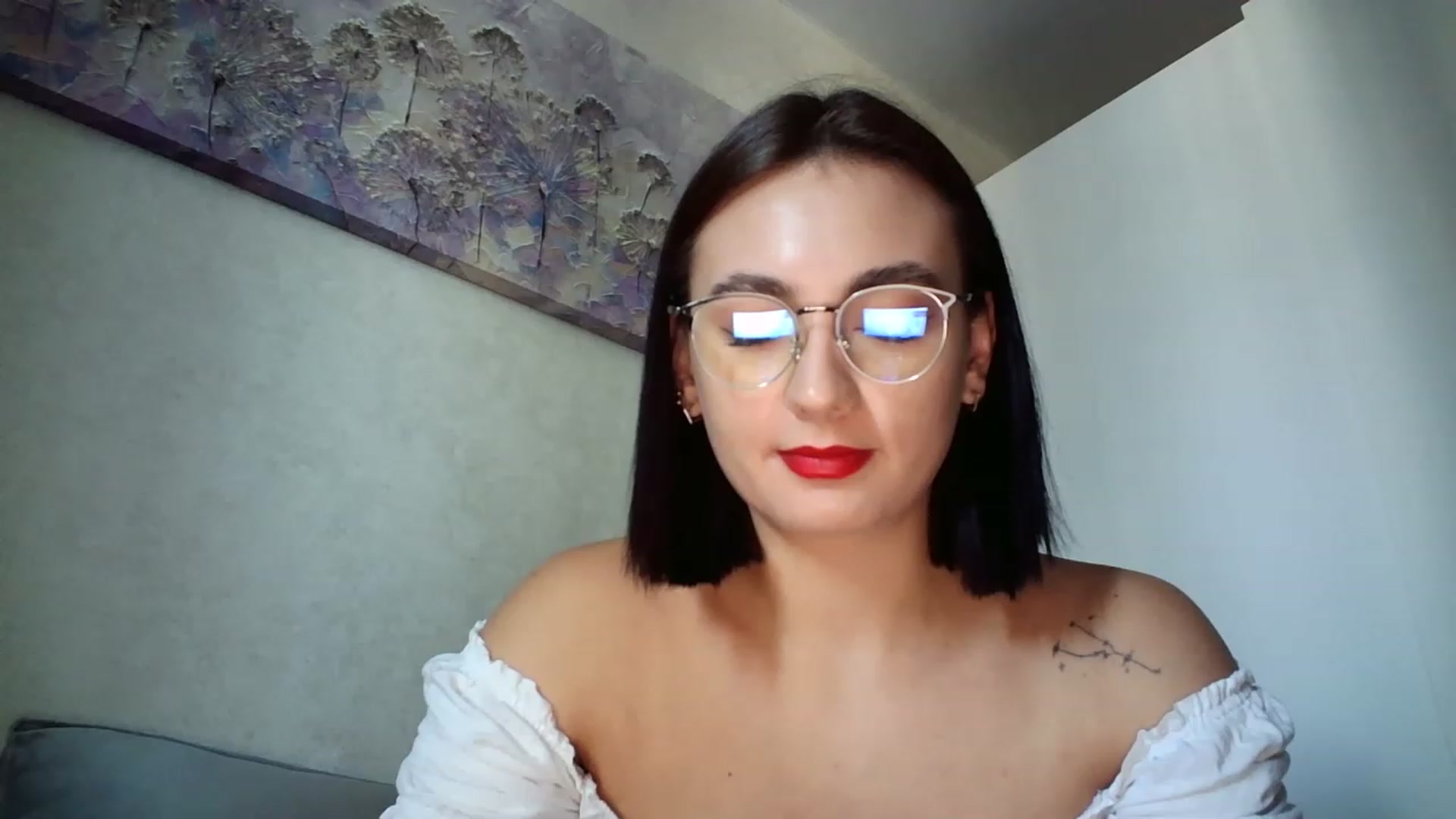 Gallery image thumbnail from mrs_lolly's myfreecams stream on, 08/09/2023, 10:17 image 13 of 20