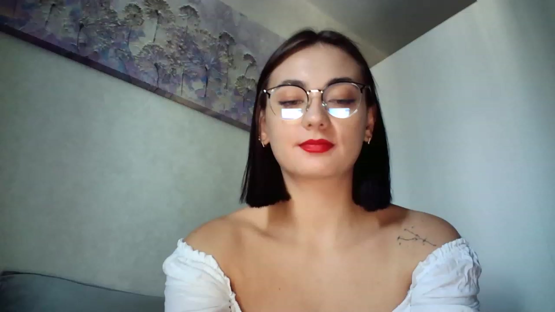 Gallery image thumbnail from mrs_lolly's myfreecams stream on, 08/09/2023, 10:17 image 3 of 20