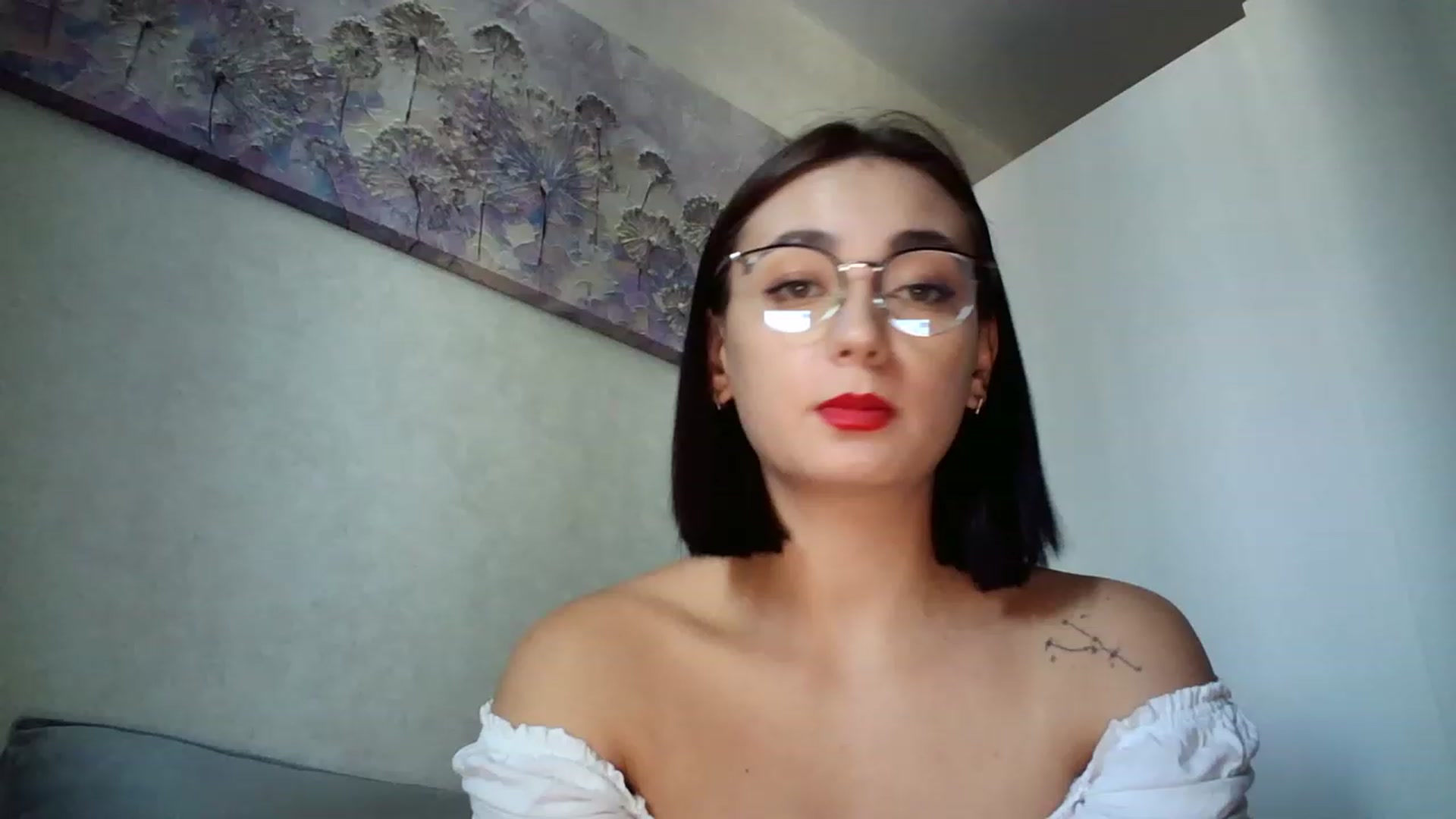 Gallery image thumbnail from mrs_lolly's myfreecams stream on, 08/09/2023, 10:17 image 12 of 20