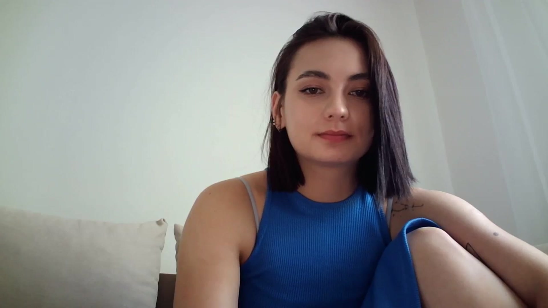 Gallery image thumbnail from mrs_lolly's myfreecams stream on, 08/10/2023, 11:05 image 15 of 20