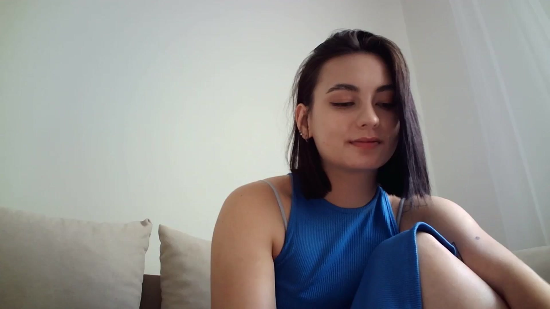 Gallery image thumbnail from mrs_lolly's myfreecams stream on, 08/10/2023, 11:05 image 12 of 20