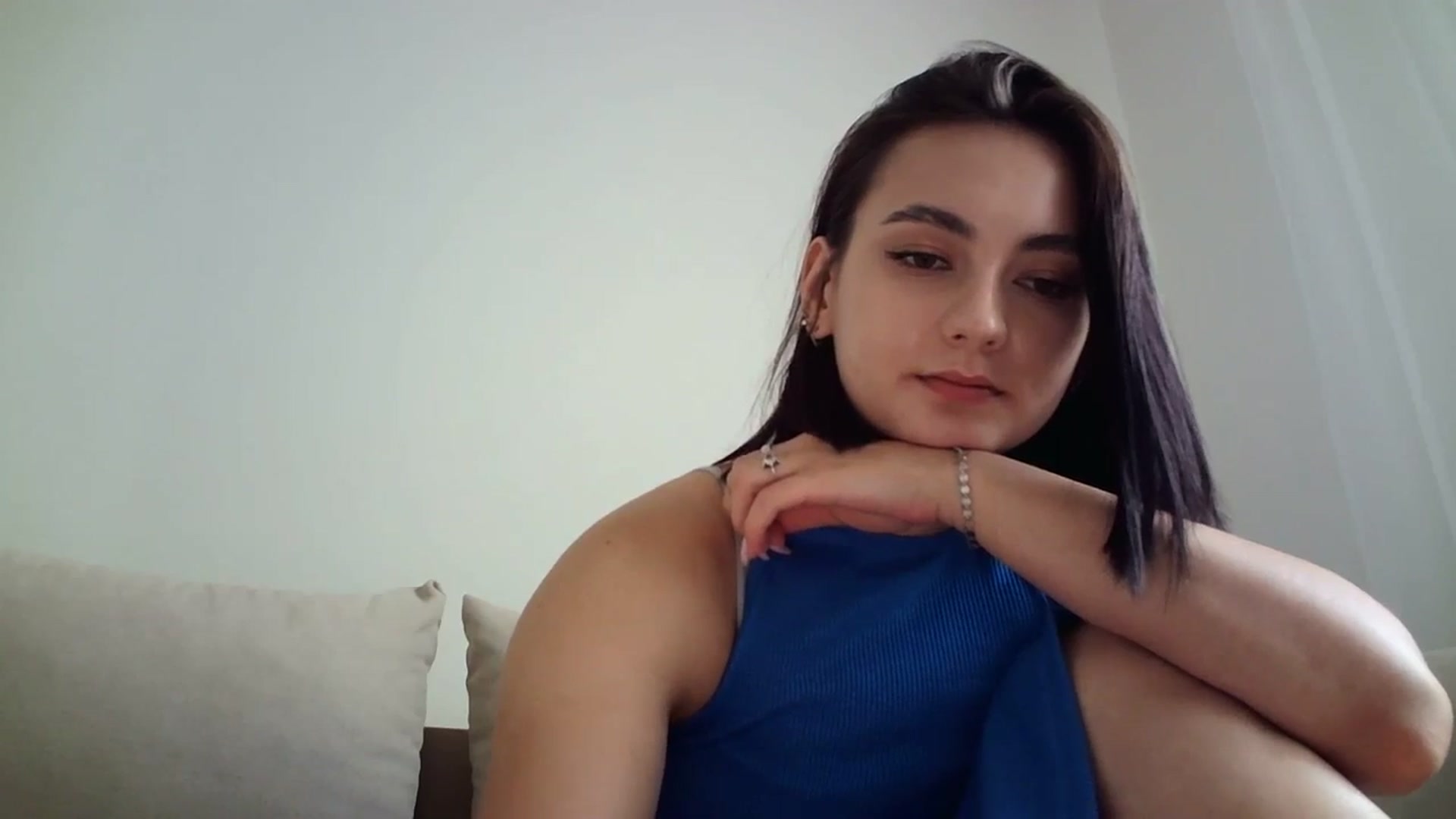 Gallery image thumbnail from mrs_lolly's myfreecams stream on, 08/10/2023, 11:05 image 16 of 20