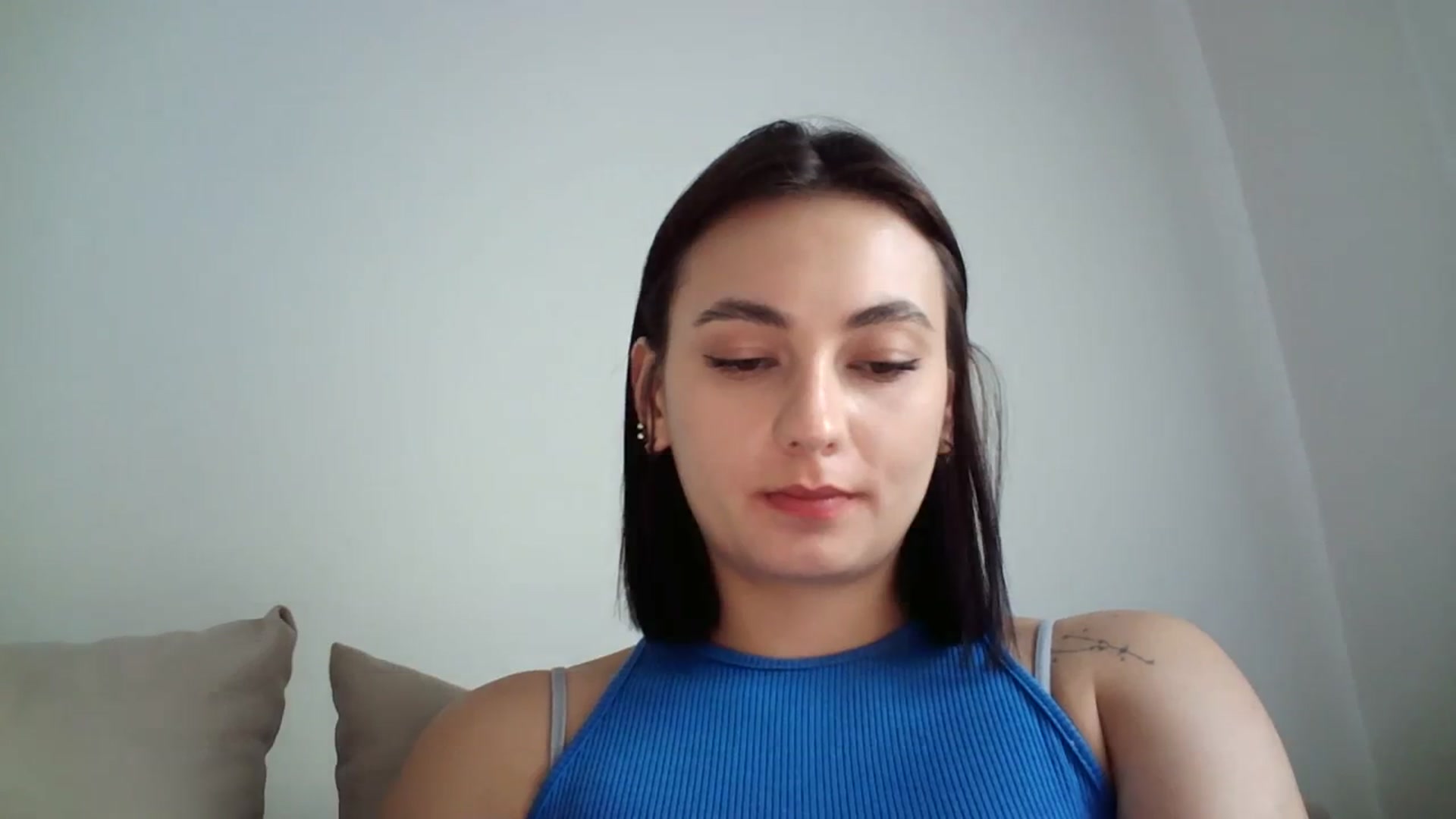 Gallery image thumbnail from mrs_lolly's myfreecams stream on, 08/10/2023, 12:22 image 9 of 20