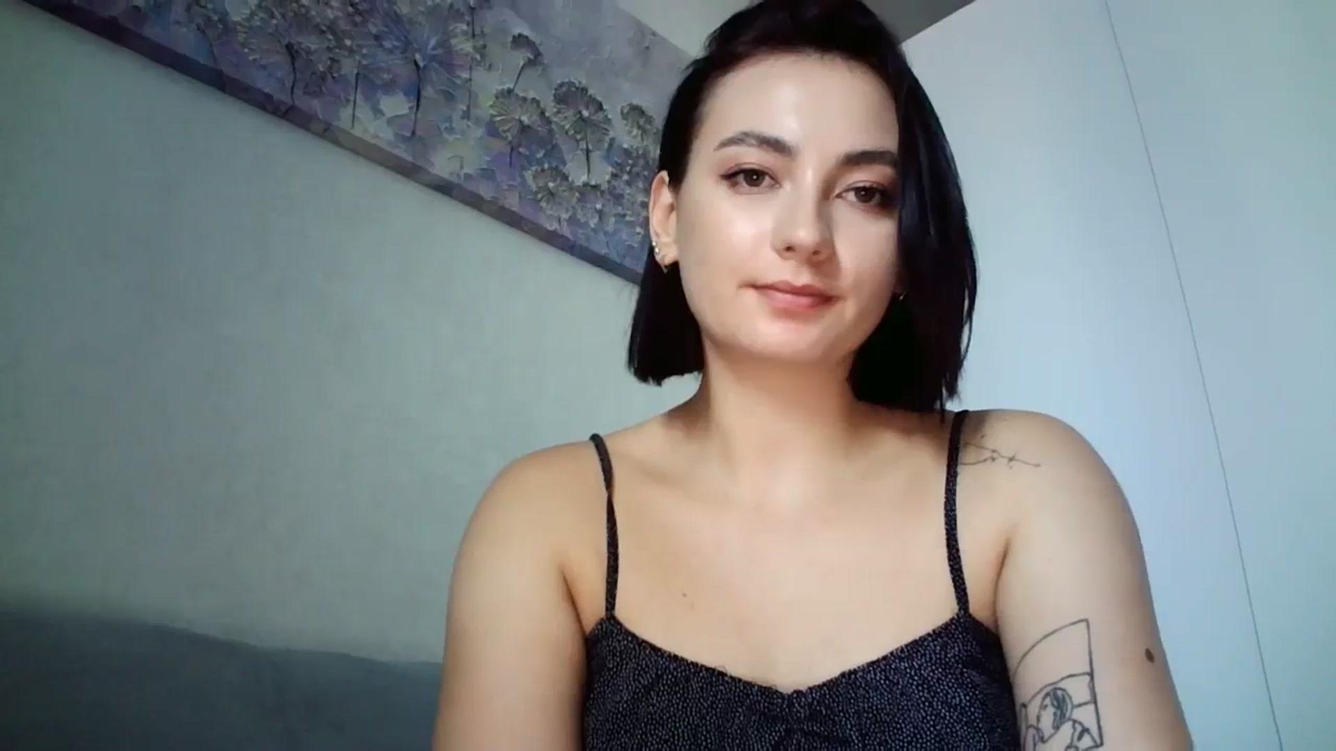 Gallery image thumbnail from mrs_lolly's myfreecams stream on, 08/21/2023, 09:07 image 11 of 20