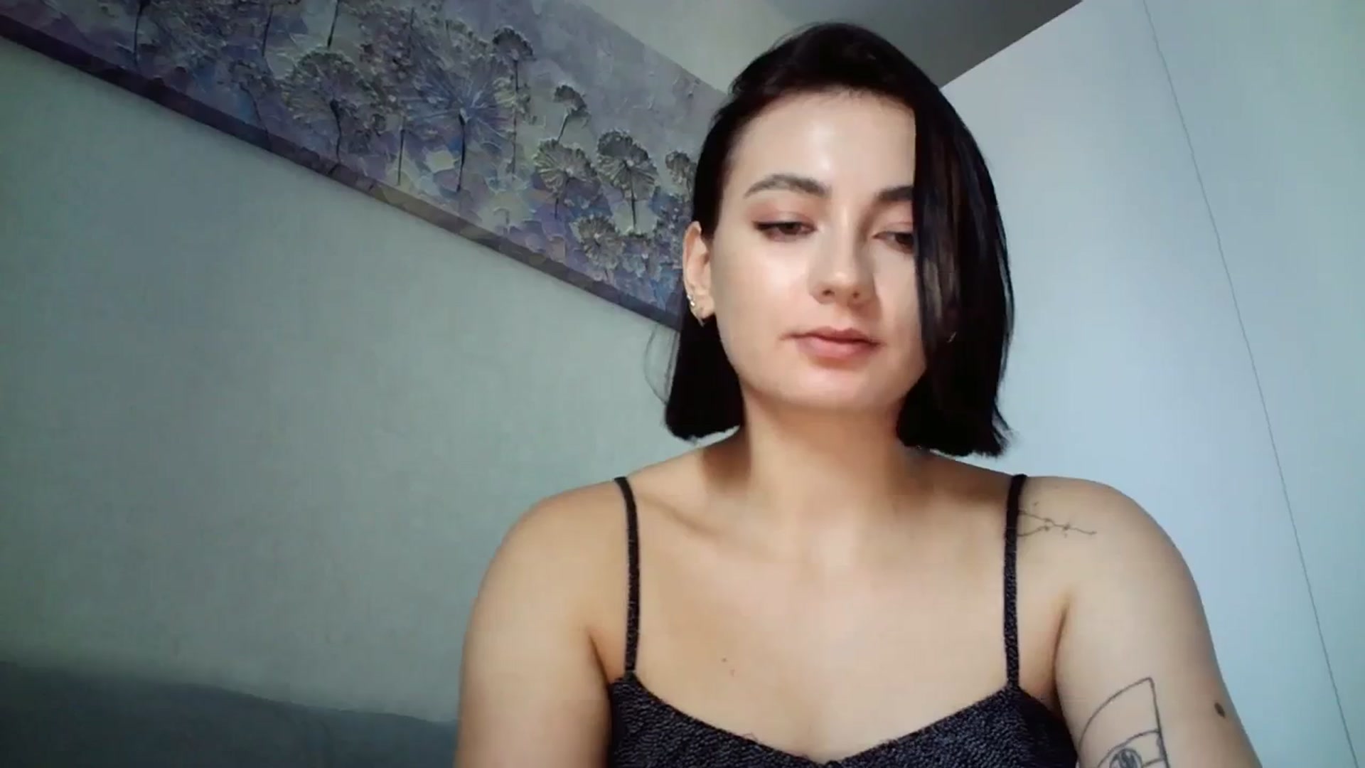 Gallery image thumbnail from mrs_lolly's myfreecams stream on, 08/21/2023, 09:07 image 14 of 20