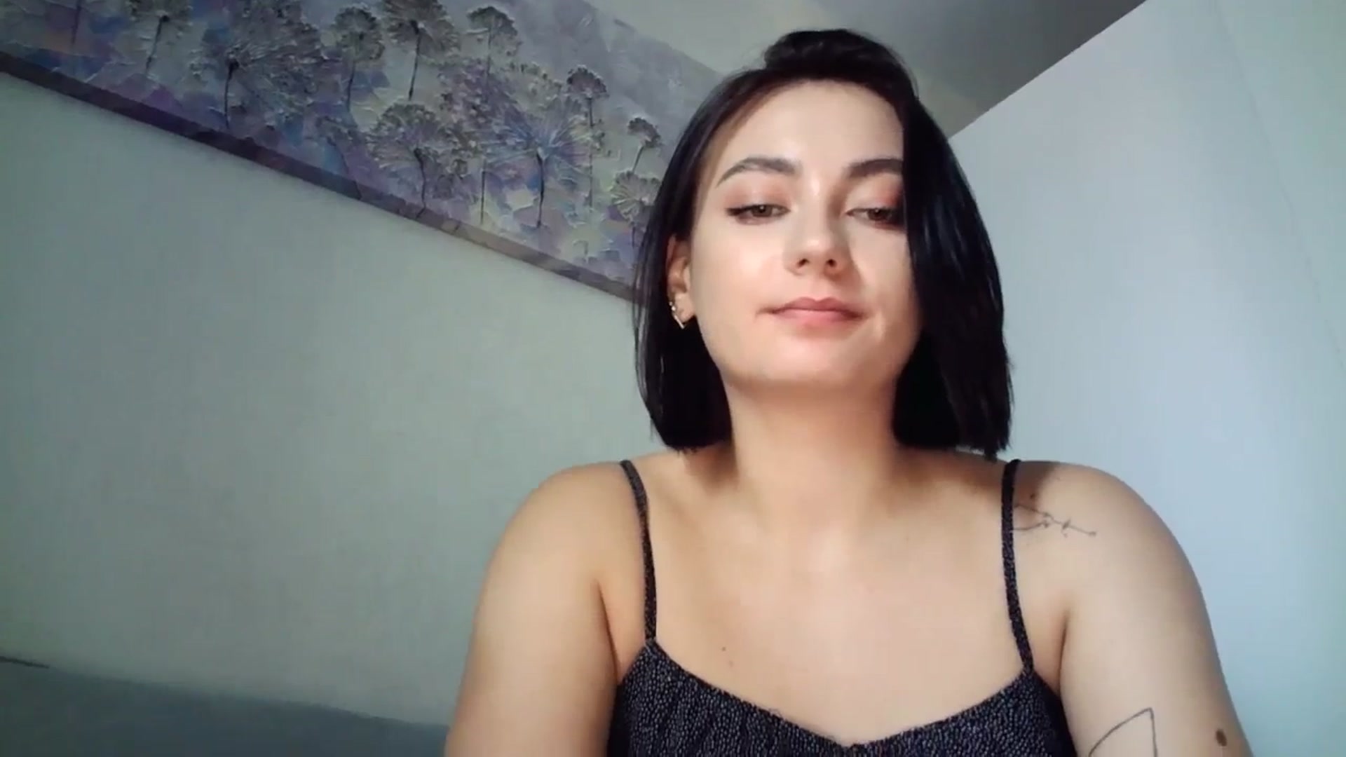 Gallery image thumbnail from mrs_lolly's myfreecams stream on, 08/21/2023, 09:07 image 4 of 20