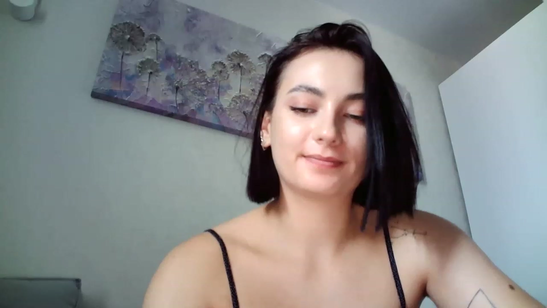 Gallery image thumbnail from mrs_lolly's myfreecams stream on, 08/21/2023, 11:27 image 20 of 20
