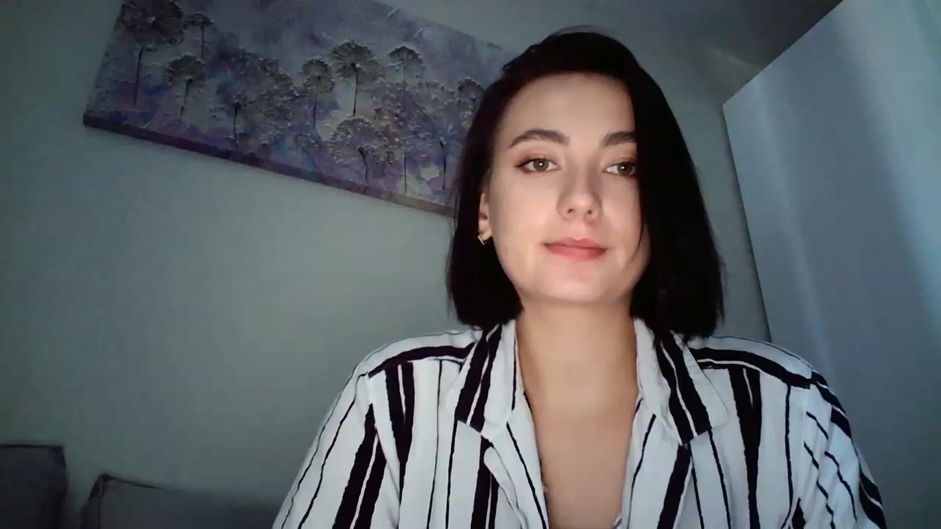 Gallery image thumbnail from mrs_lolly's myfreecams stream on, 08/22/2023, 10:18 image 4 of 20
