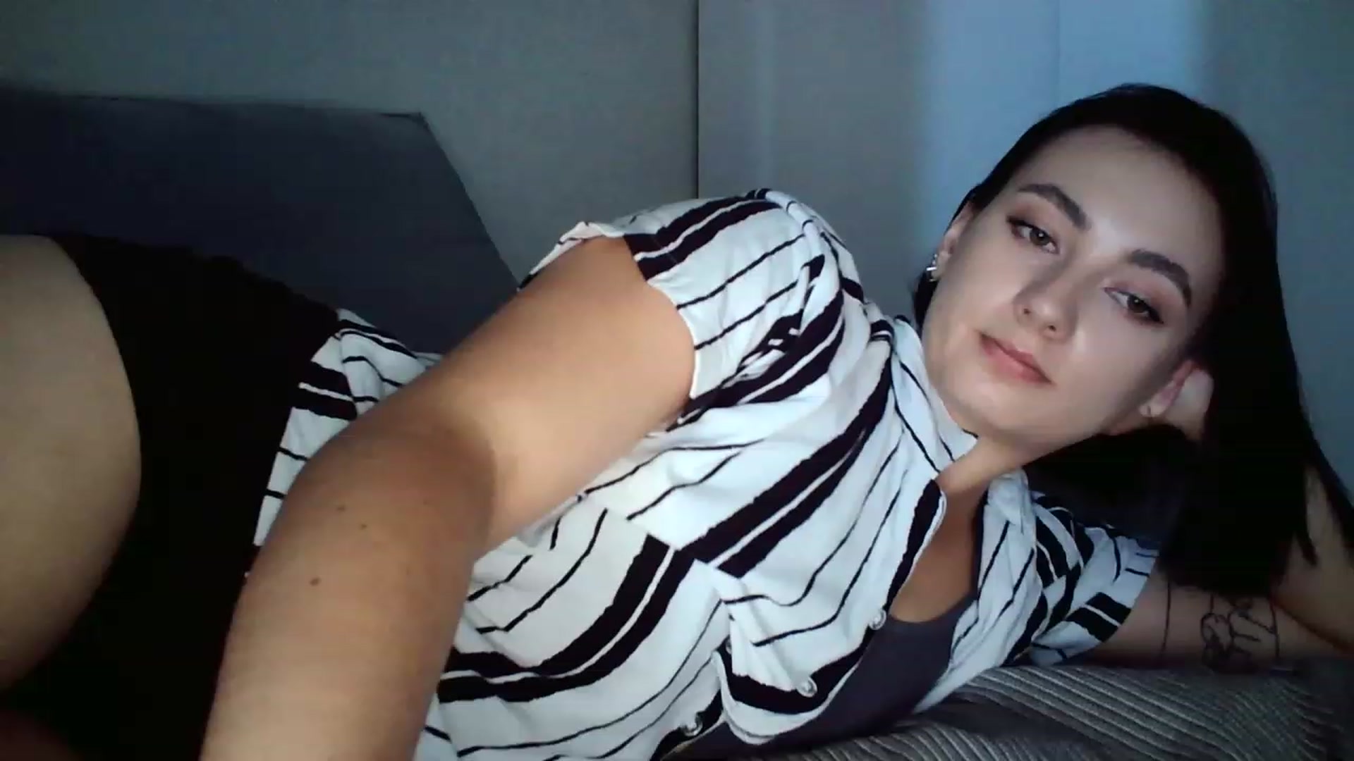 Gallery image thumbnail from mrs_lolly's myfreecams stream on, 08/22/2023, 10:18 image 20 of 20