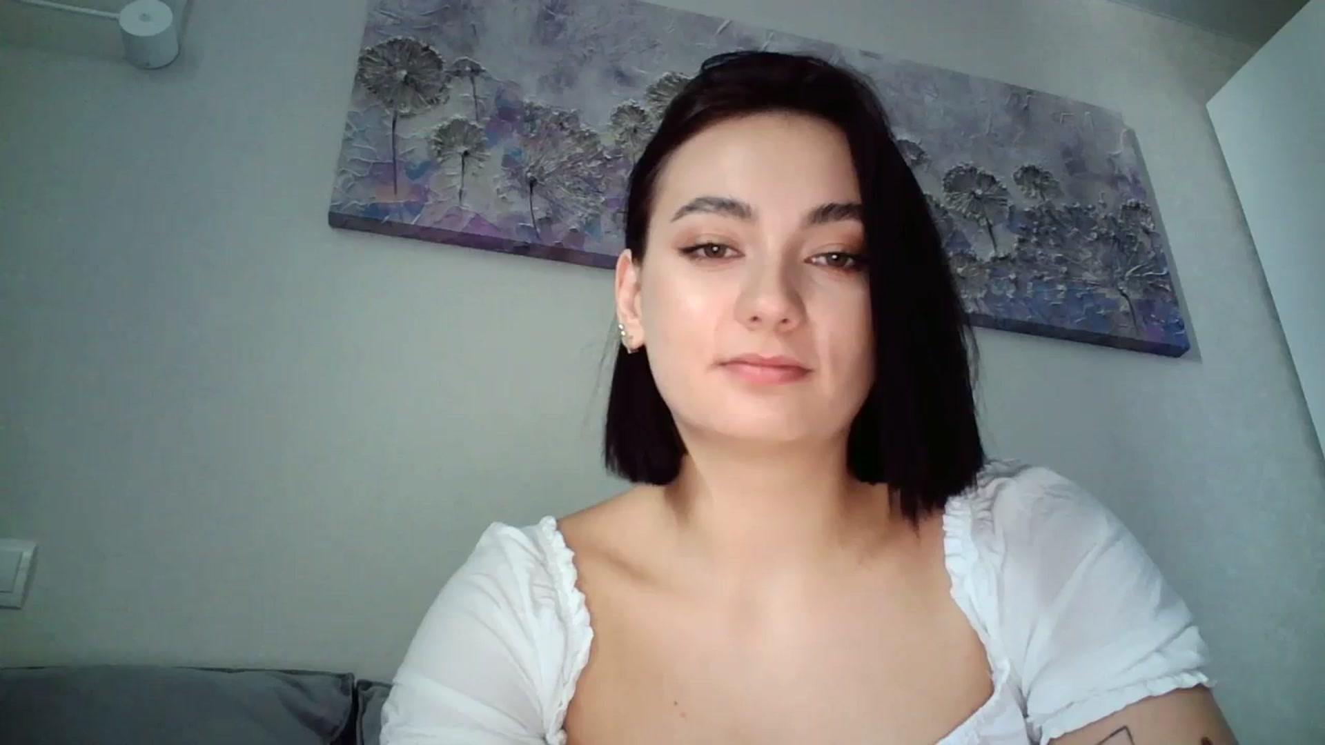 Gallery image thumbnail from mrs_lolly's myfreecams stream on, 08/24/2023, 12:07 image 18 of 20