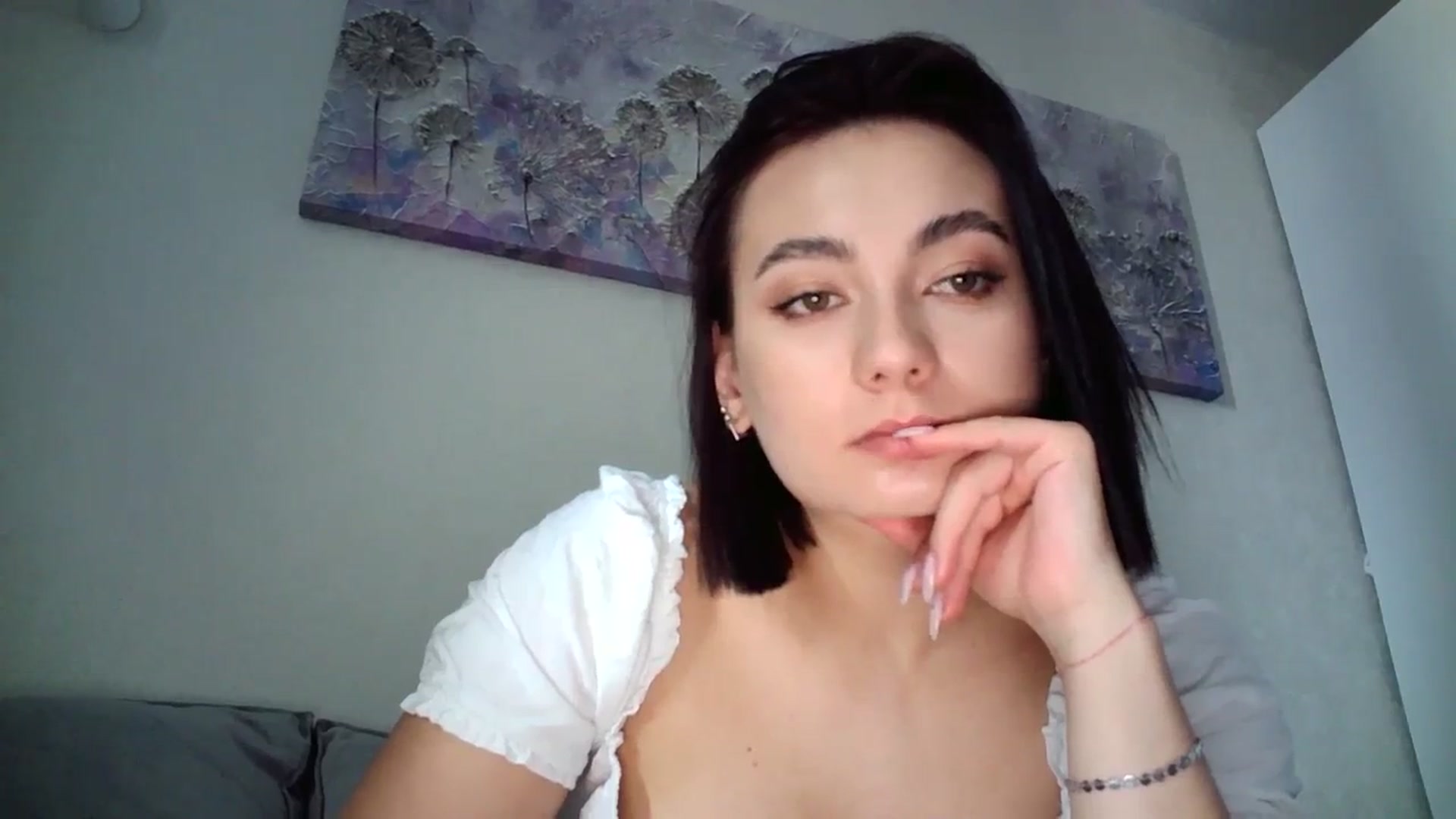 Gallery image thumbnail from mrs_lolly's myfreecams stream on, 08/24/2023, 12:07 image 12 of 20