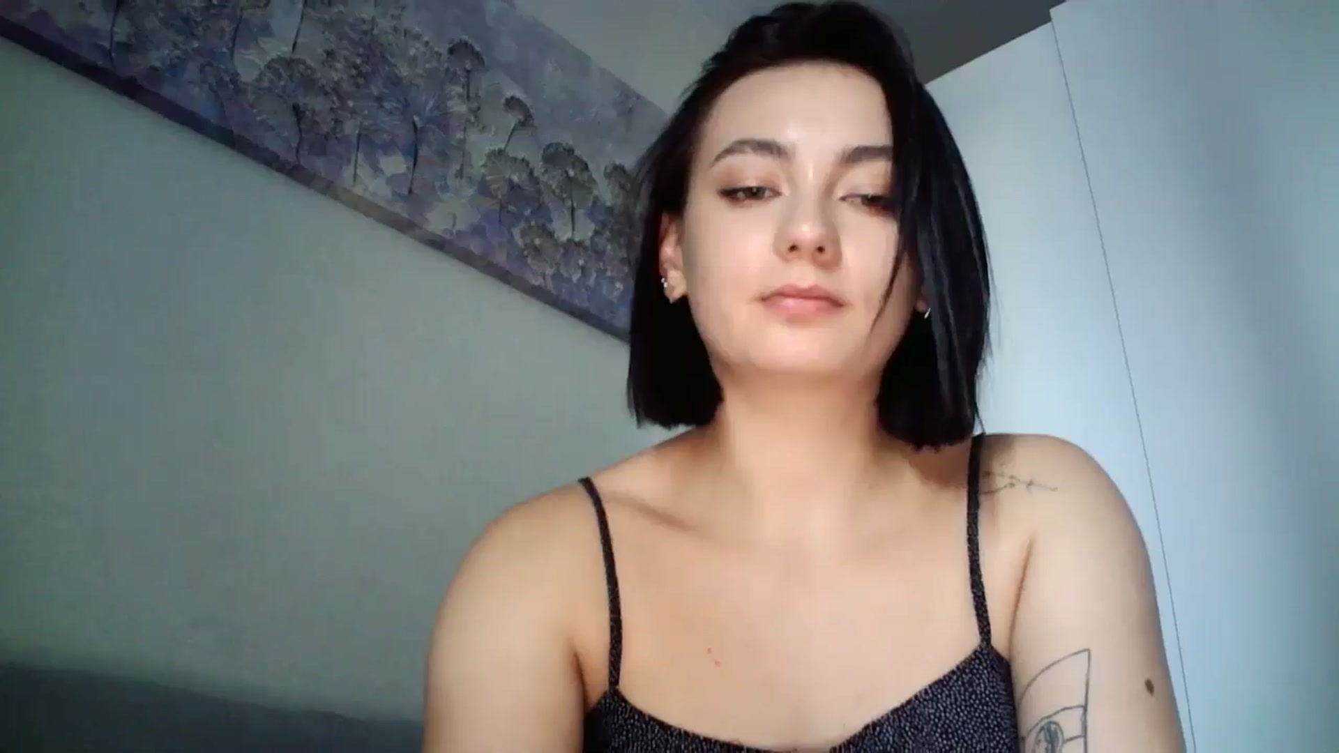 Gallery image thumbnail from mrs_lolly's myfreecams stream on, 08/25/2023, 11:39 image 9 of 20