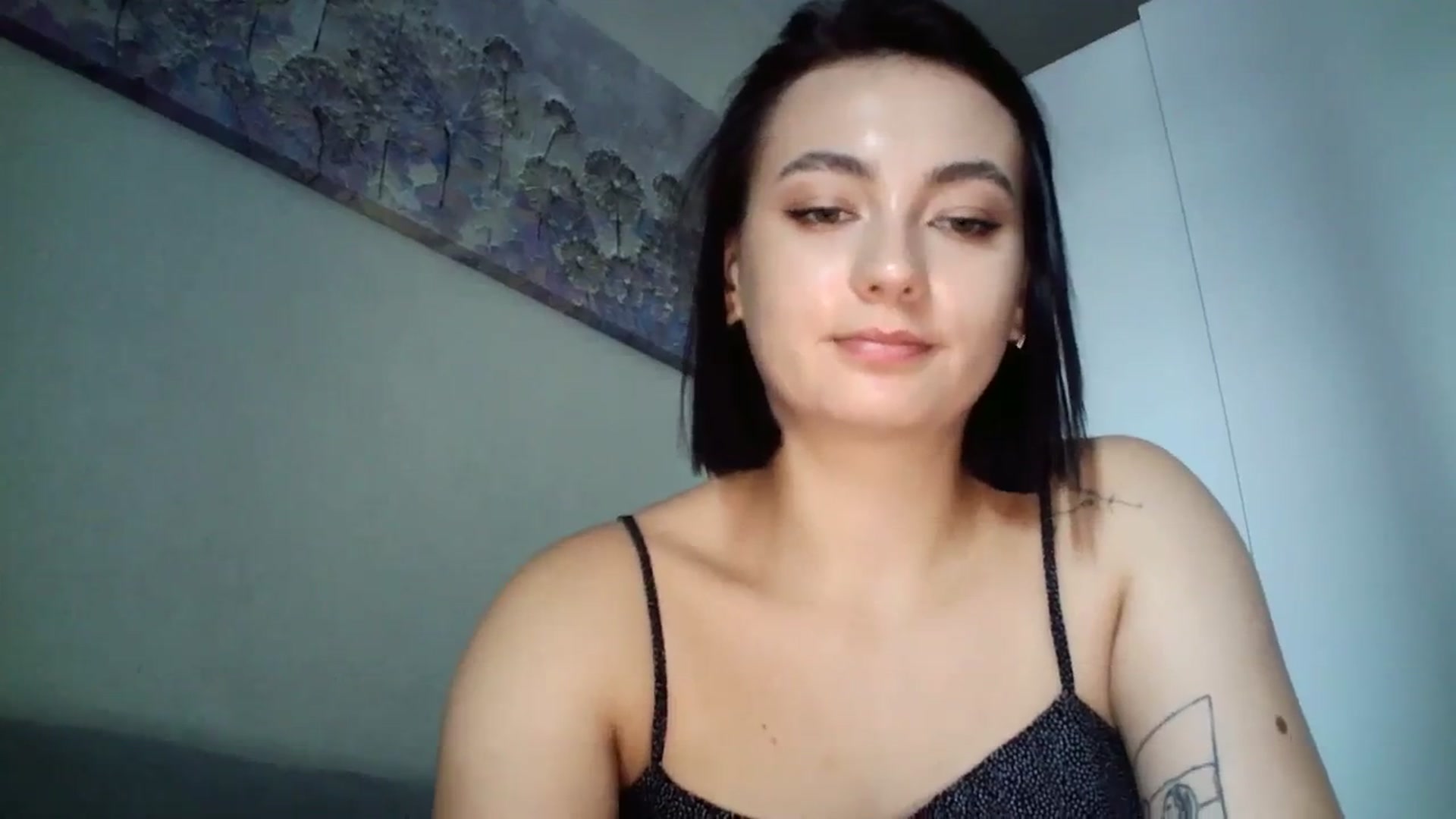Gallery image thumbnail from mrs_lolly's myfreecams stream on, 08/25/2023, 11:39 image 12 of 20