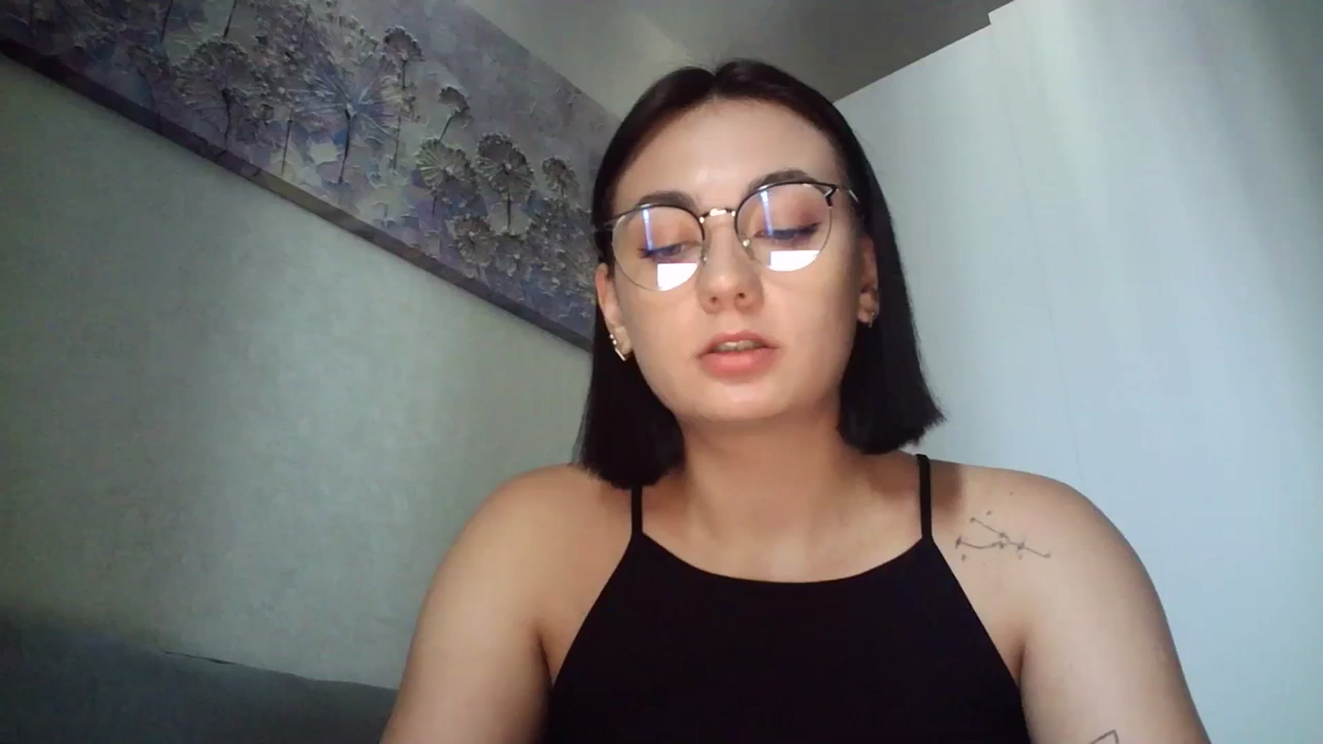 Gallery image thumbnail from mrs_lolly's myfreecams stream on, 08/28/2023, 10:14 image 17 of 20