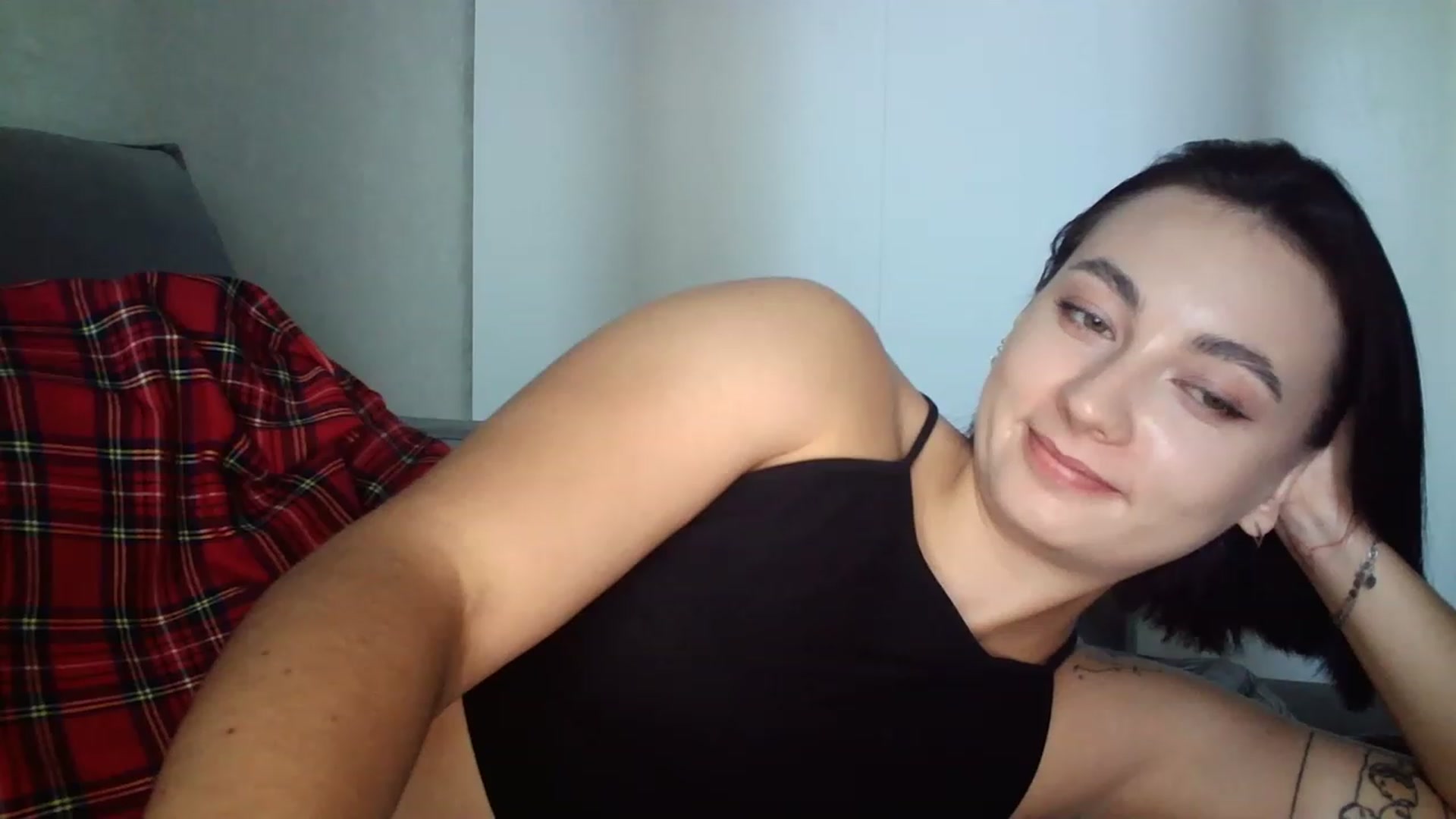 Gallery image thumbnail from mrs_lolly's myfreecams stream on, 08/28/2023, 11:27 image 8 of 20