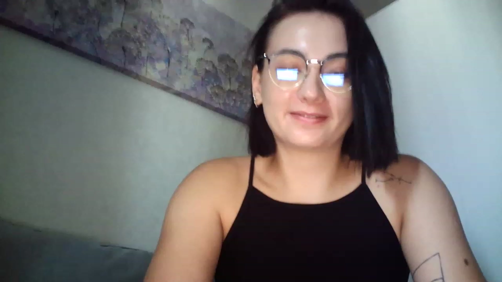 Gallery image thumbnail from mrs_lolly's myfreecams stream on, 08/28/2023, 11:27 image 16 of 20