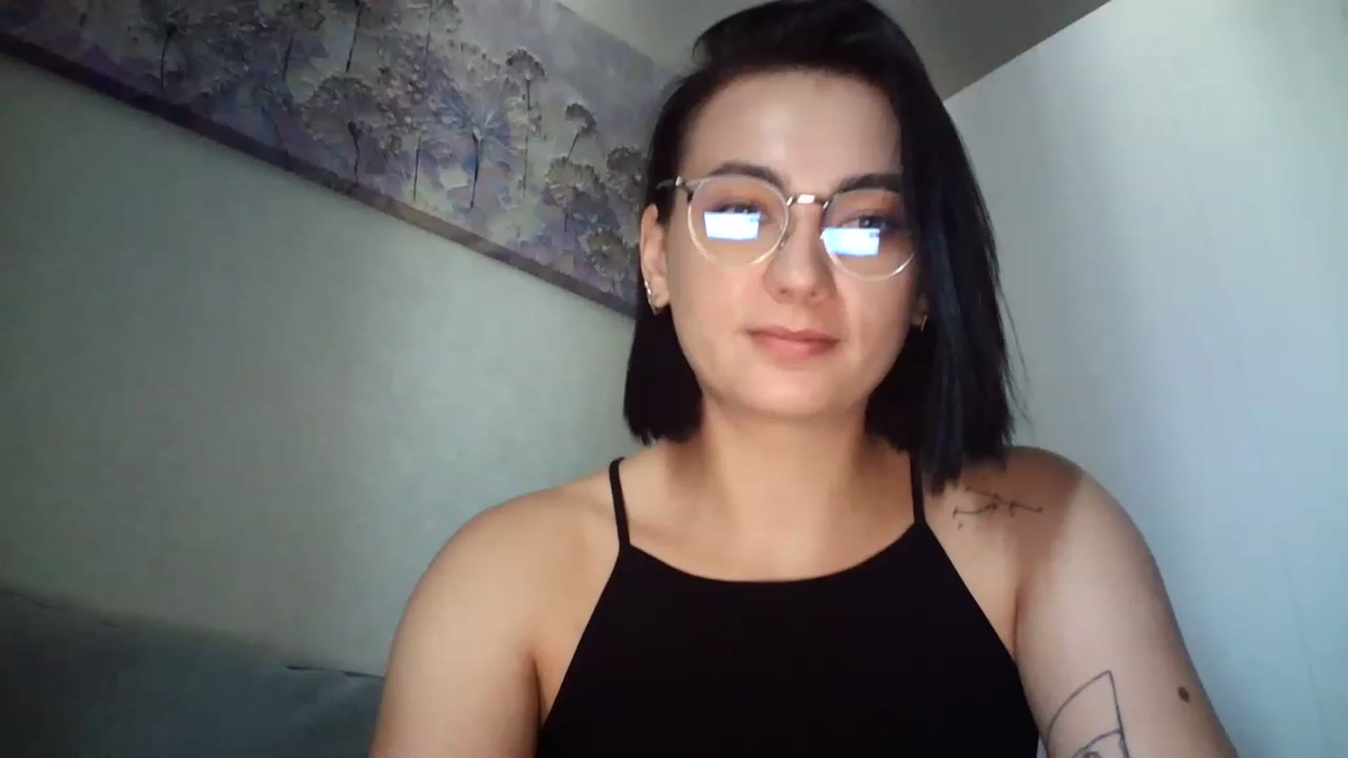 Gallery image thumbnail from mrs_lolly's myfreecams stream on, 08/28/2023, 11:27 image 13 of 20