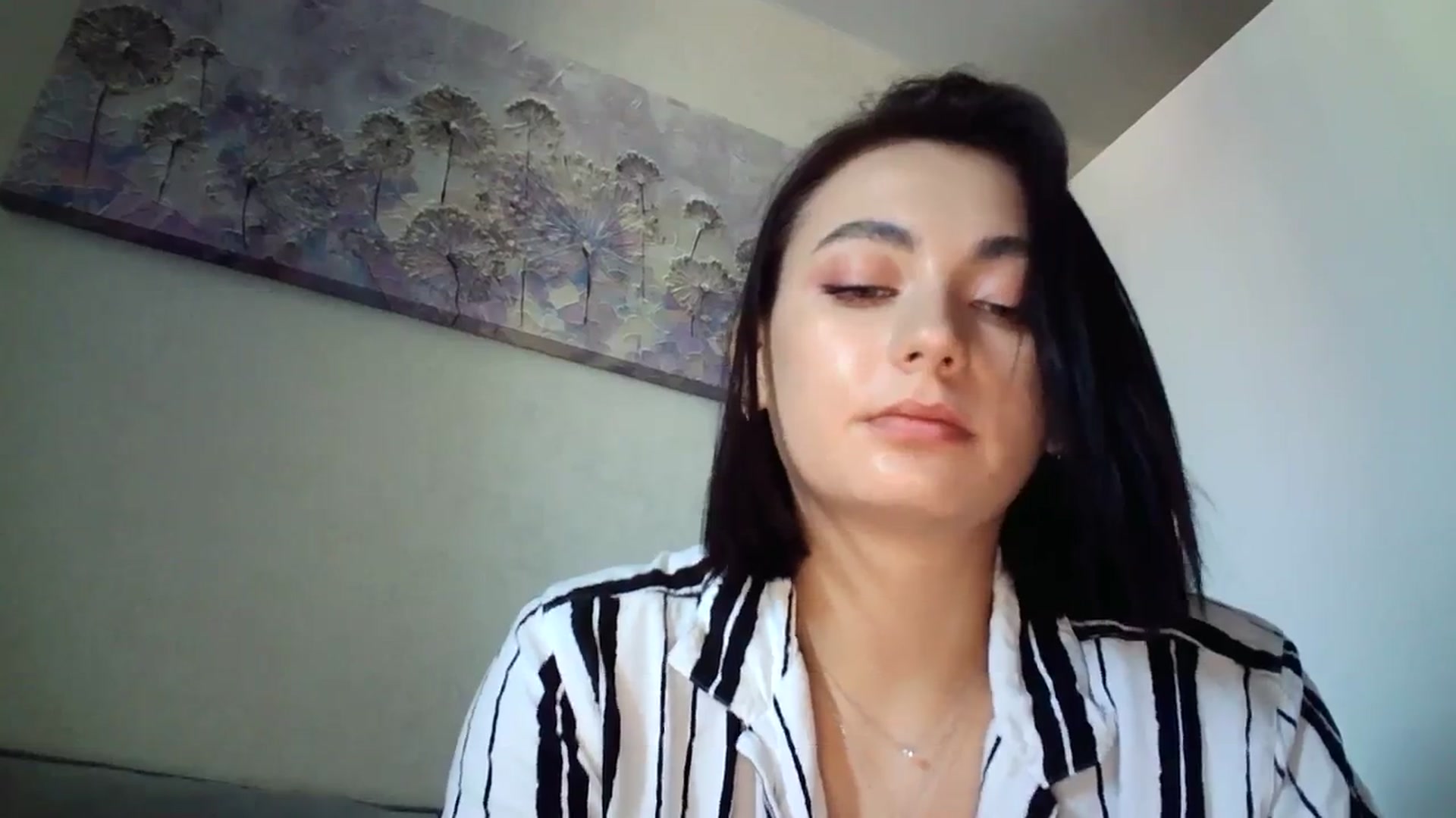 Gallery image thumbnail from mrs_lolly's myfreecams stream on, 09/05/2023, 10:05 image 16 of 20