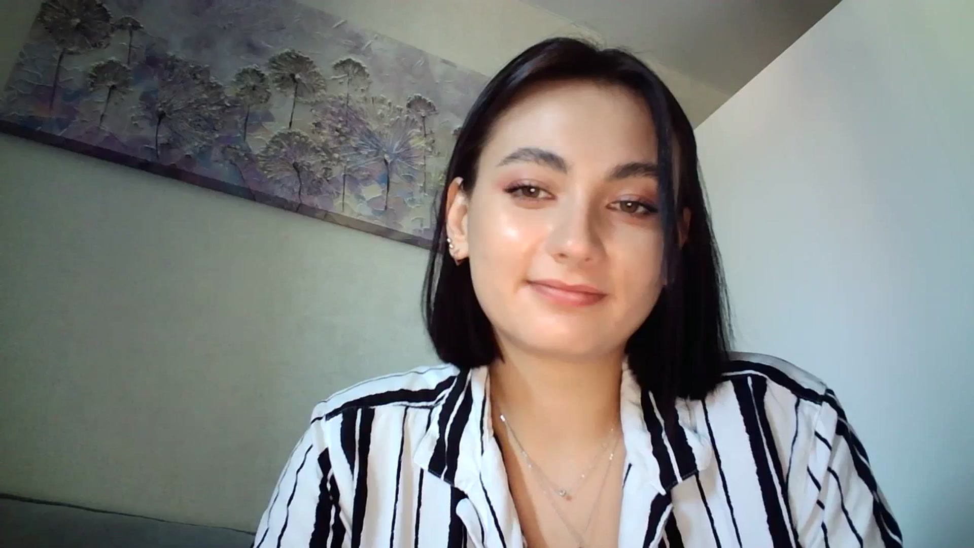 Gallery image thumbnail from mrs_lolly's myfreecams stream on, 09/05/2023, 10:05 image 2 of 20