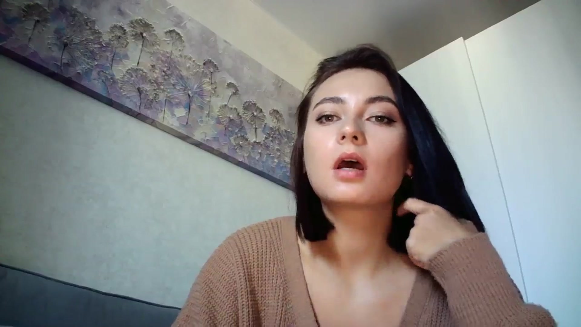 Gallery image thumbnail from mrs_lolly's myfreecams stream on, 10/11/2023, 10:20 image 2 of 20