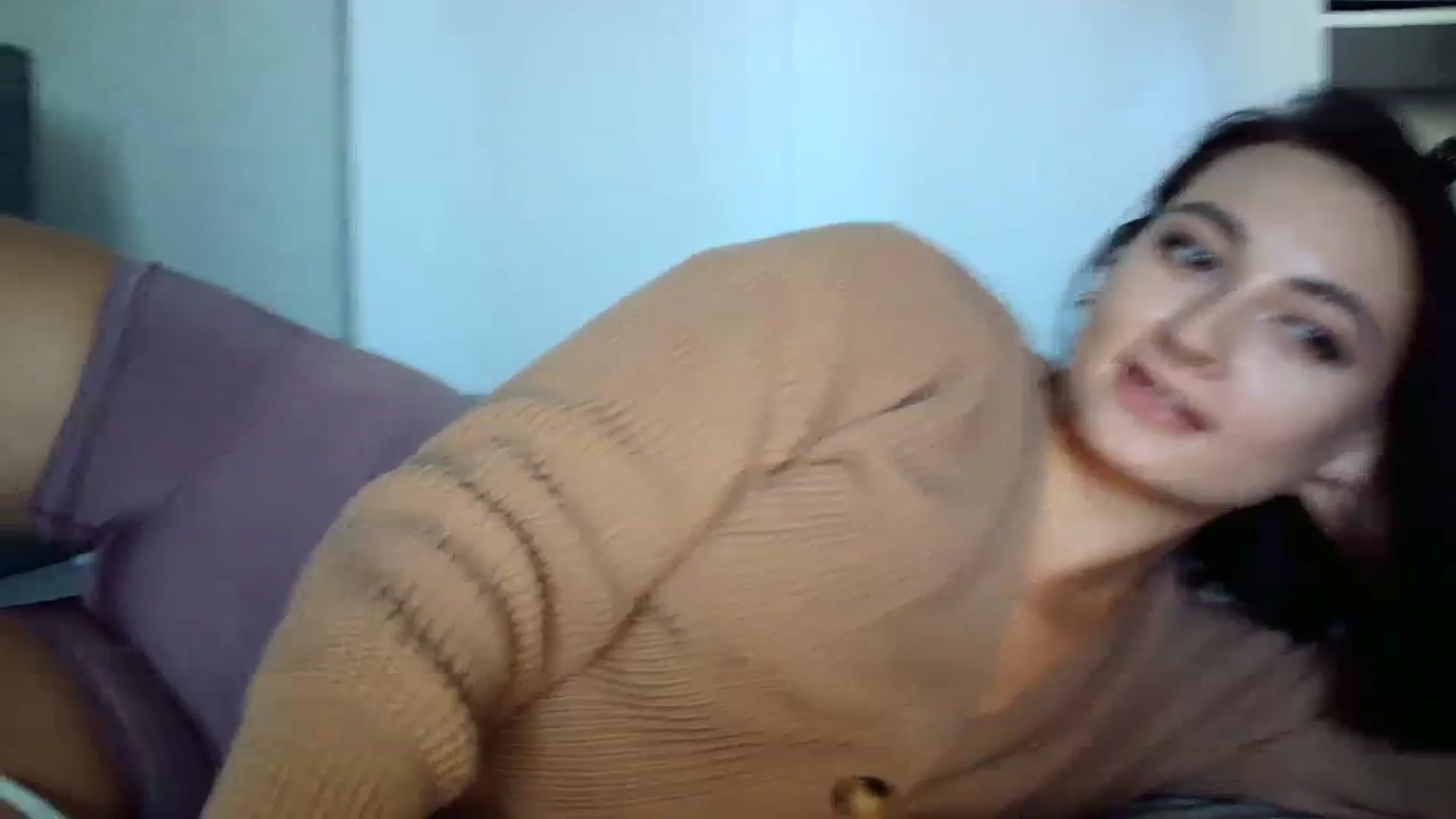 Gallery image thumbnail from mrs_lolly's myfreecams stream on, 10/11/2023, 10:20 image 15 of 20