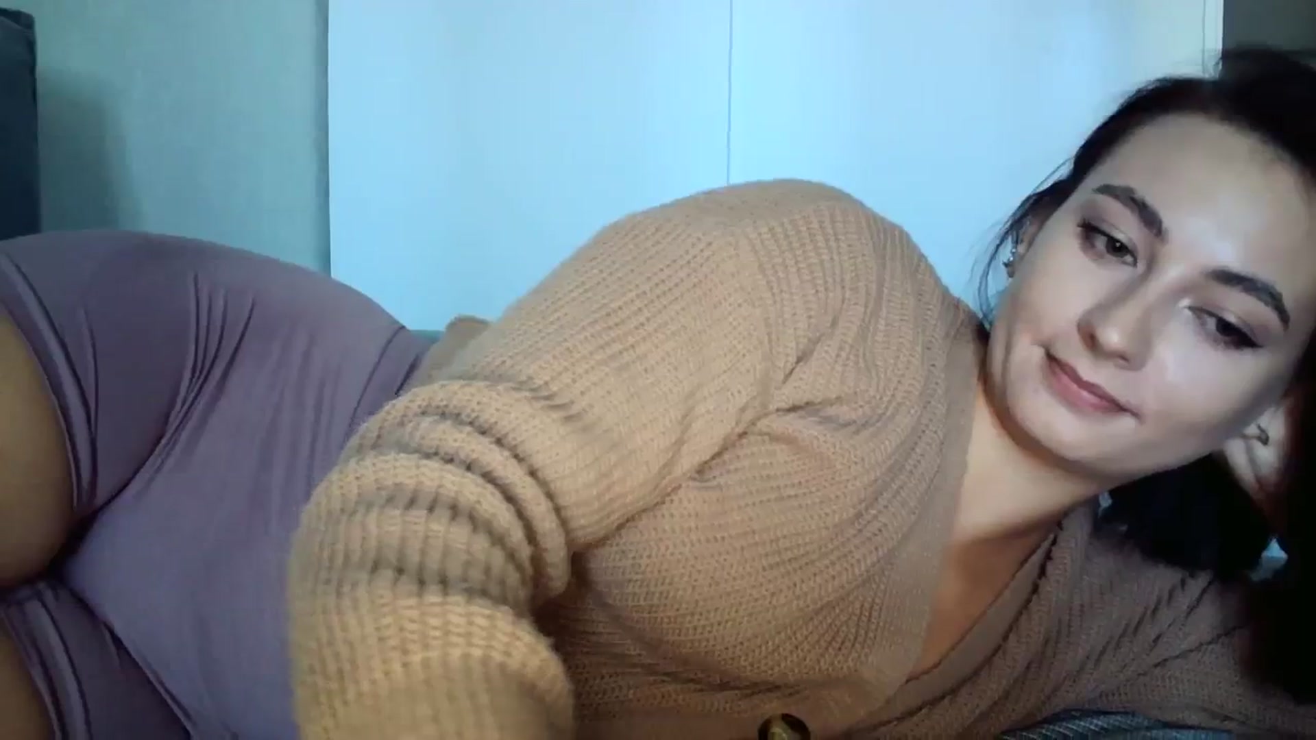 Gallery image thumbnail from mrs_lolly's myfreecams stream on, 10/11/2023, 10:20 image 18 of 20