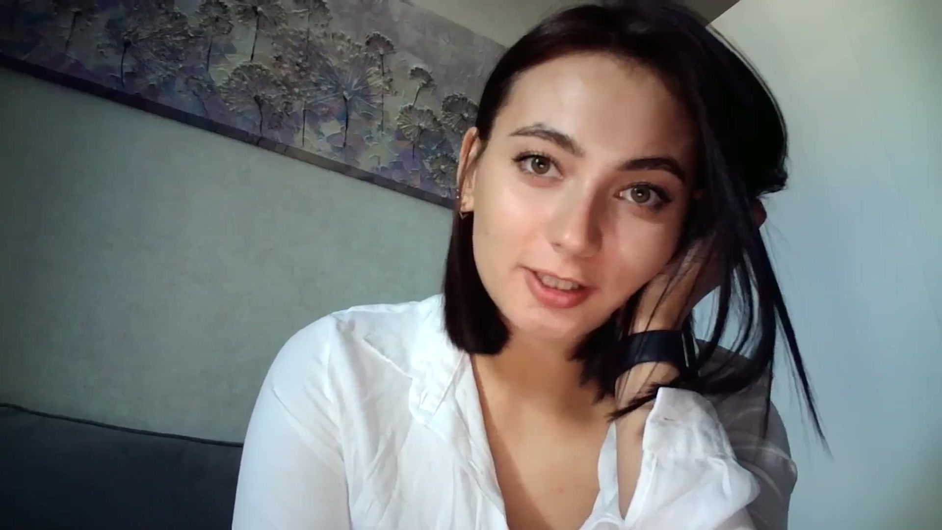 Gallery image thumbnail from mrs_lolly's myfreecams stream on, 10/17/2023, 13:22 image 5 of 20