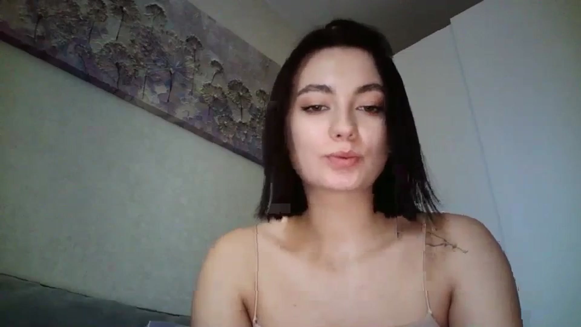 Gallery image thumbnail from mrs_lolly's myfreecams stream on, 12/18/2023, 10:57 image 8 of 20