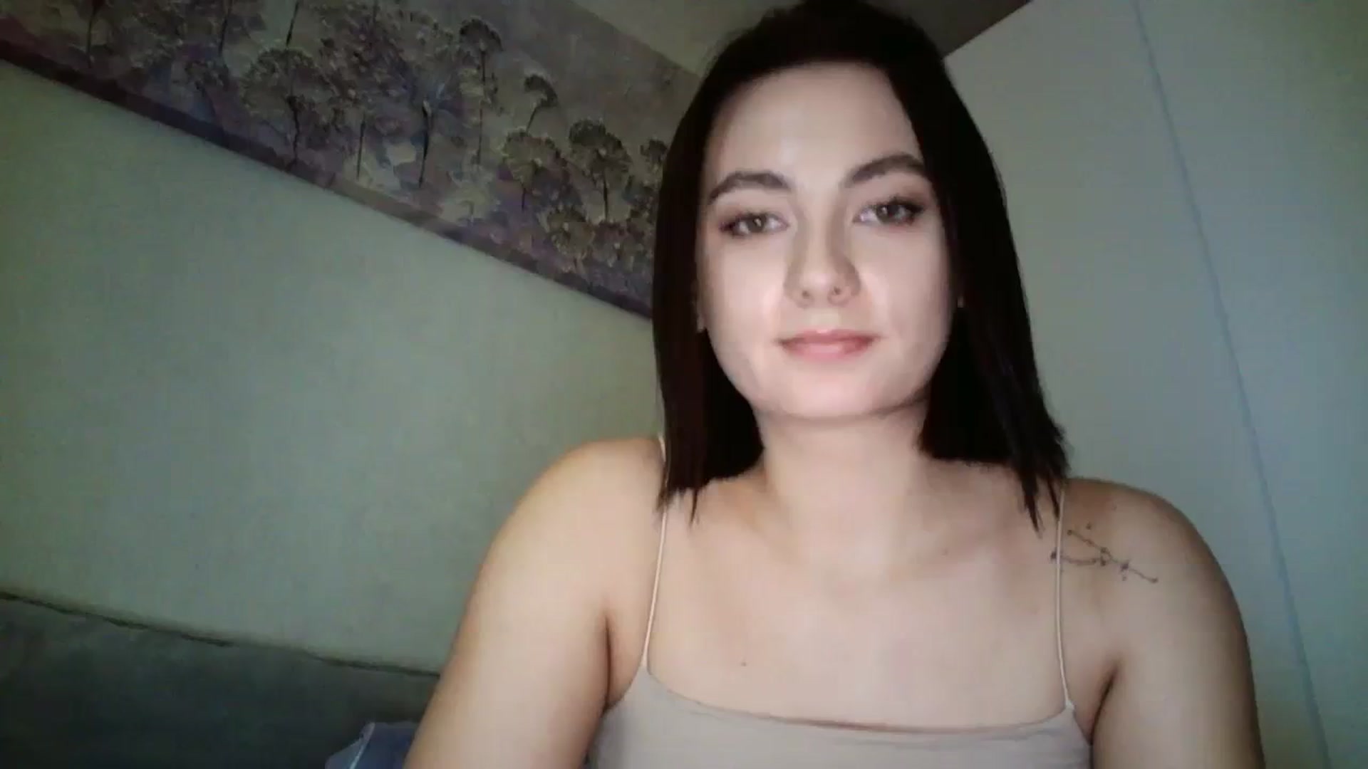 Gallery image thumbnail from mrs_lolly's myfreecams stream on, 12/18/2023, 13:02 image 1 of 20