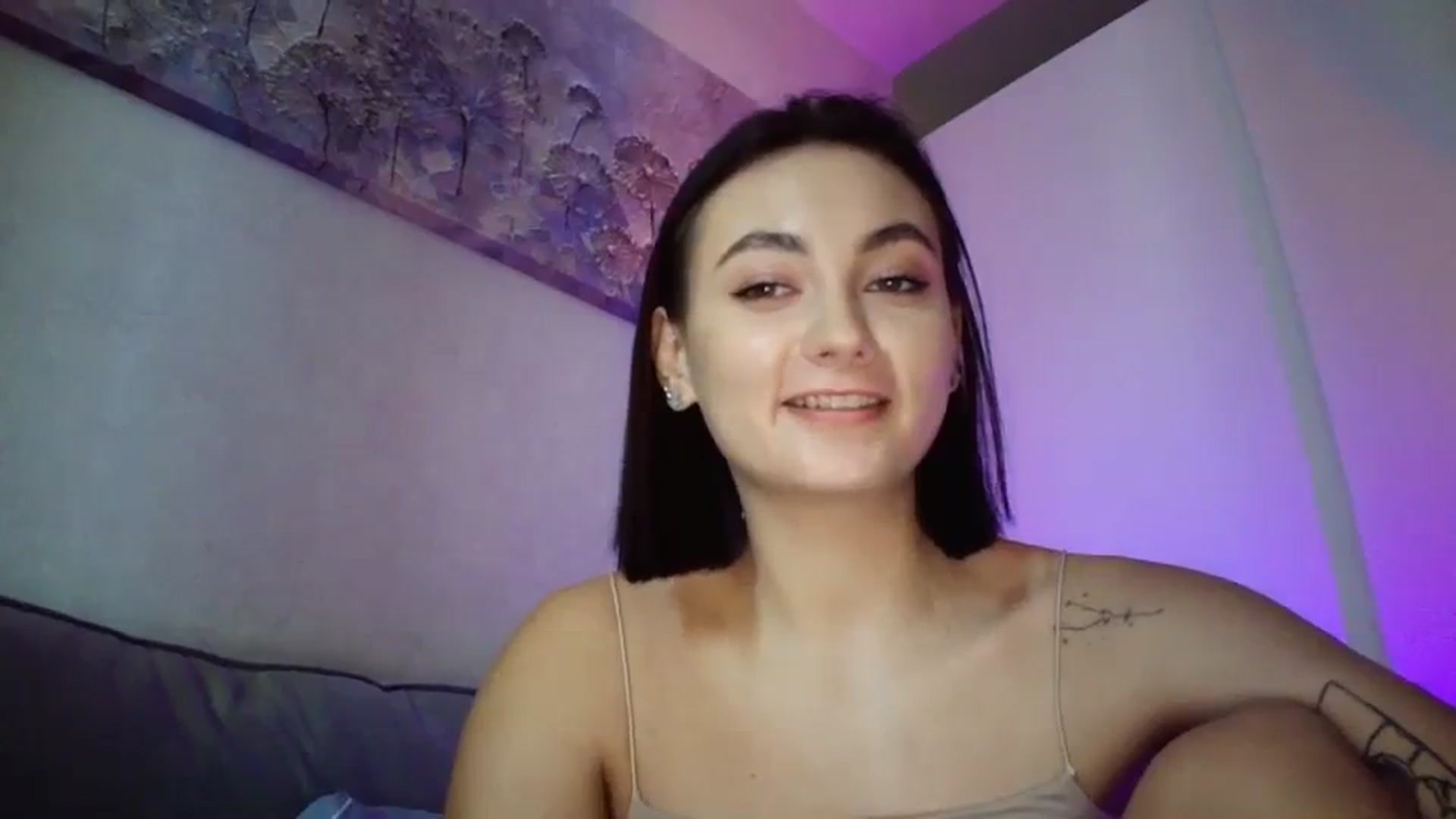 Gallery image thumbnail from mrs_lolly's myfreecams stream on, 12/21/2023, 10:38 image 9 of 20