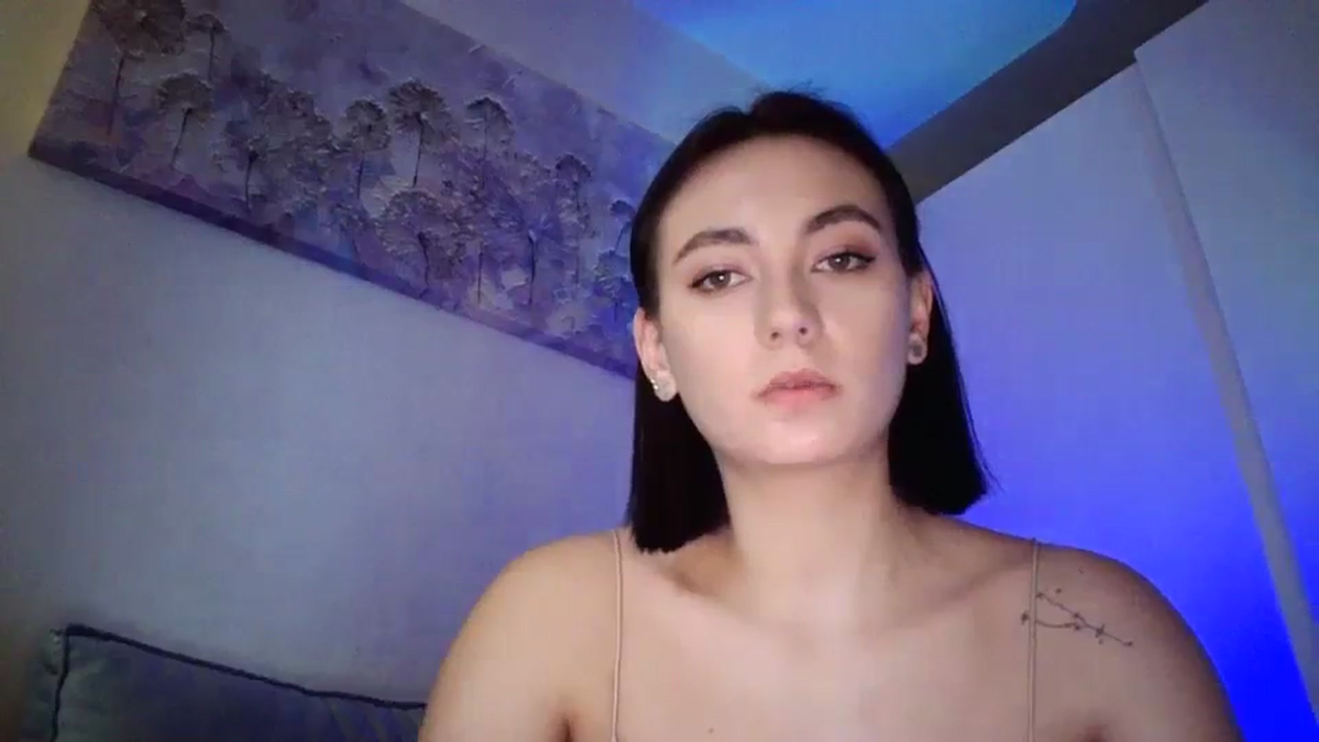Gallery image thumbnail from mrs_lolly's myfreecams stream on, 12/21/2023, 11:12 image 16 of 20