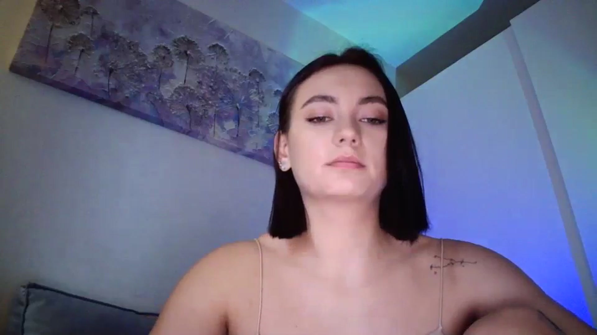 Gallery image thumbnail from mrs_lolly's myfreecams stream on, 12/21/2023, 11:12 image 17 of 20