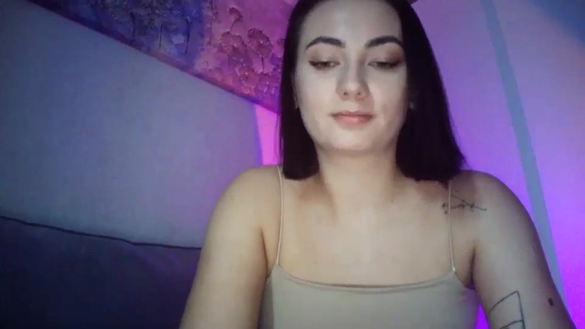 Gallery image thumbnail from mrs_lolly's myfreecams stream on, 12/27/2023, 11:11 image 9 of 20