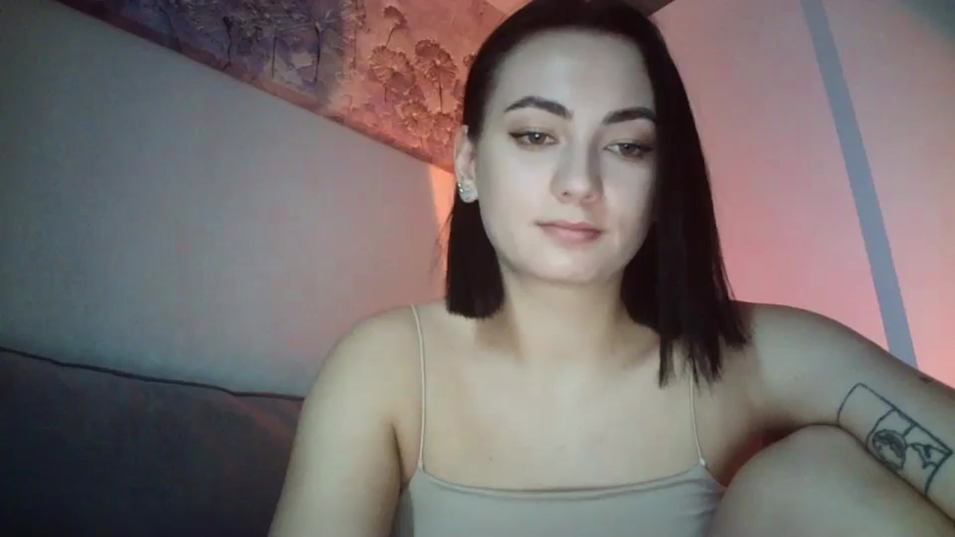 Gallery image thumbnail from mrs_lolly's myfreecams stream on, 12/27/2023, 11:11 image 17 of 20